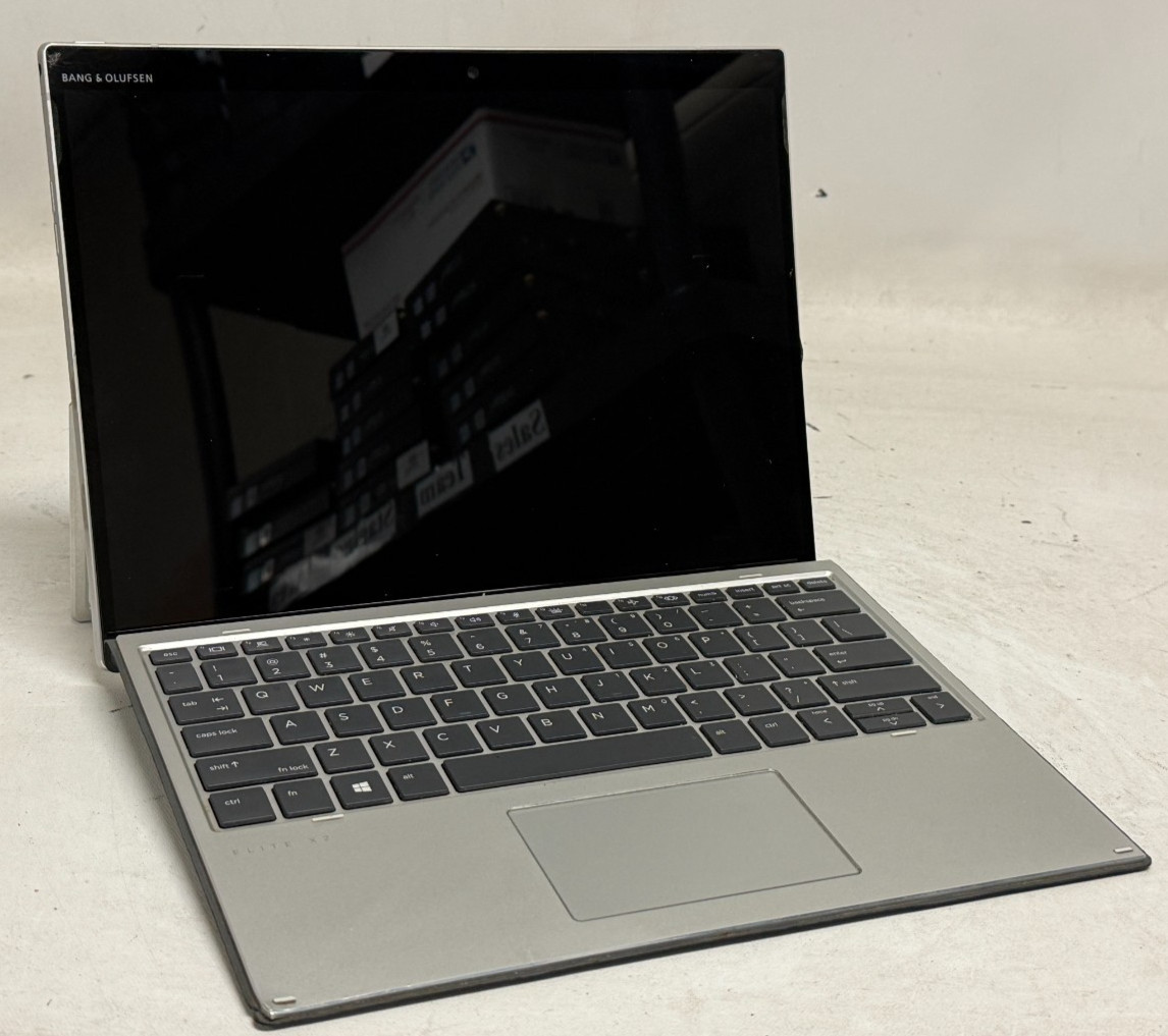 HP Elite x2 G8 2in1 12.3″ (i7-1185G7 3.0GHz – 16GB RAM – NO OS/HDD)