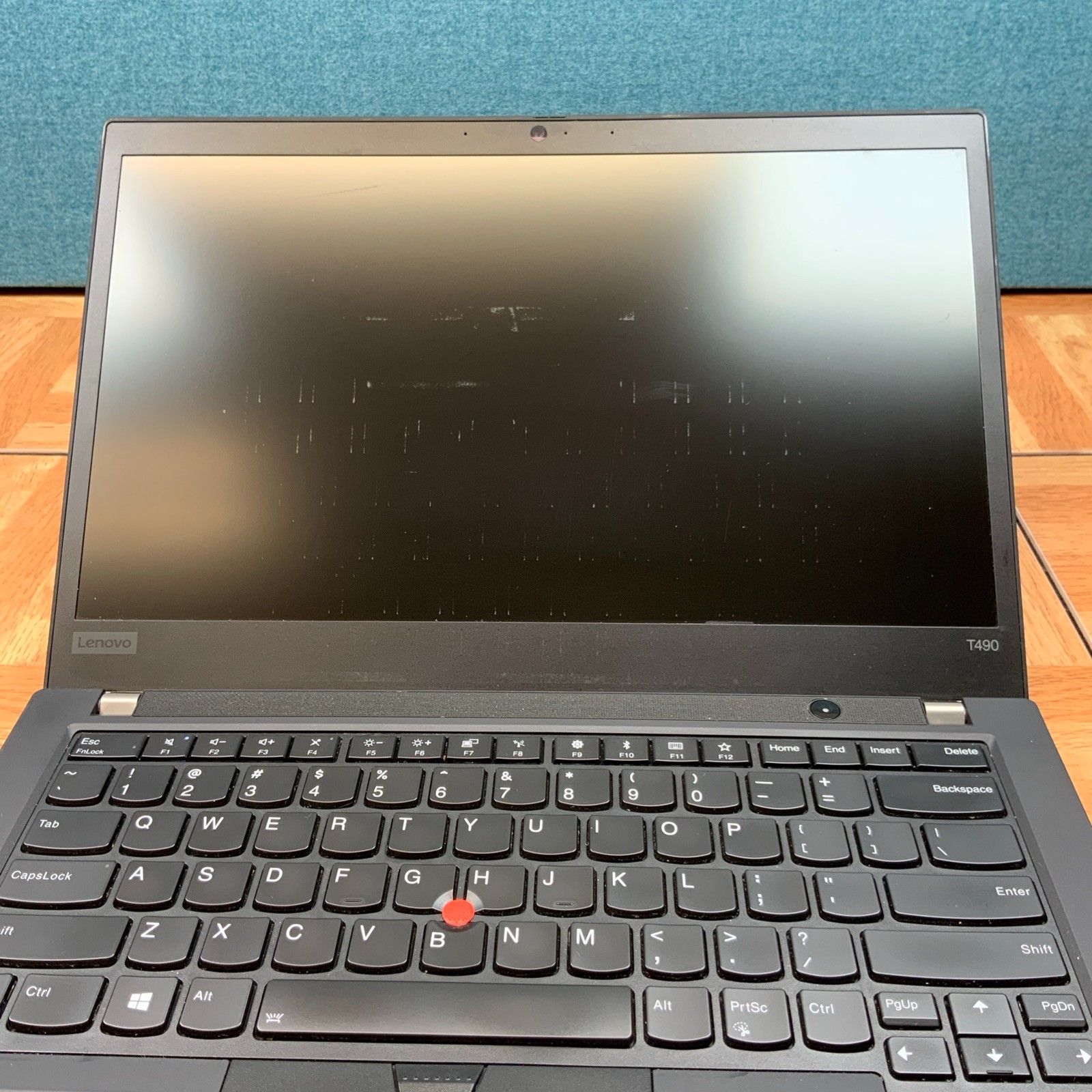 Lenovo ThinkPad T490 Intel i7-8565U 8GB RAM 512 GB SSD Win 11 Pro