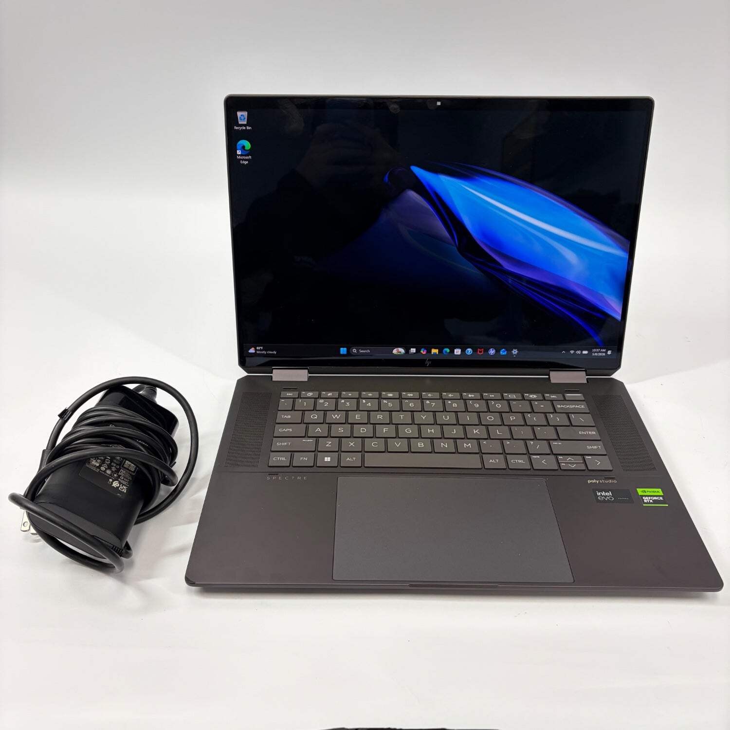 HP Spectre X360 14″ Core Ultra 7 3.8GHz 32GB RAM 1TB SSD GeForce RTX 4050