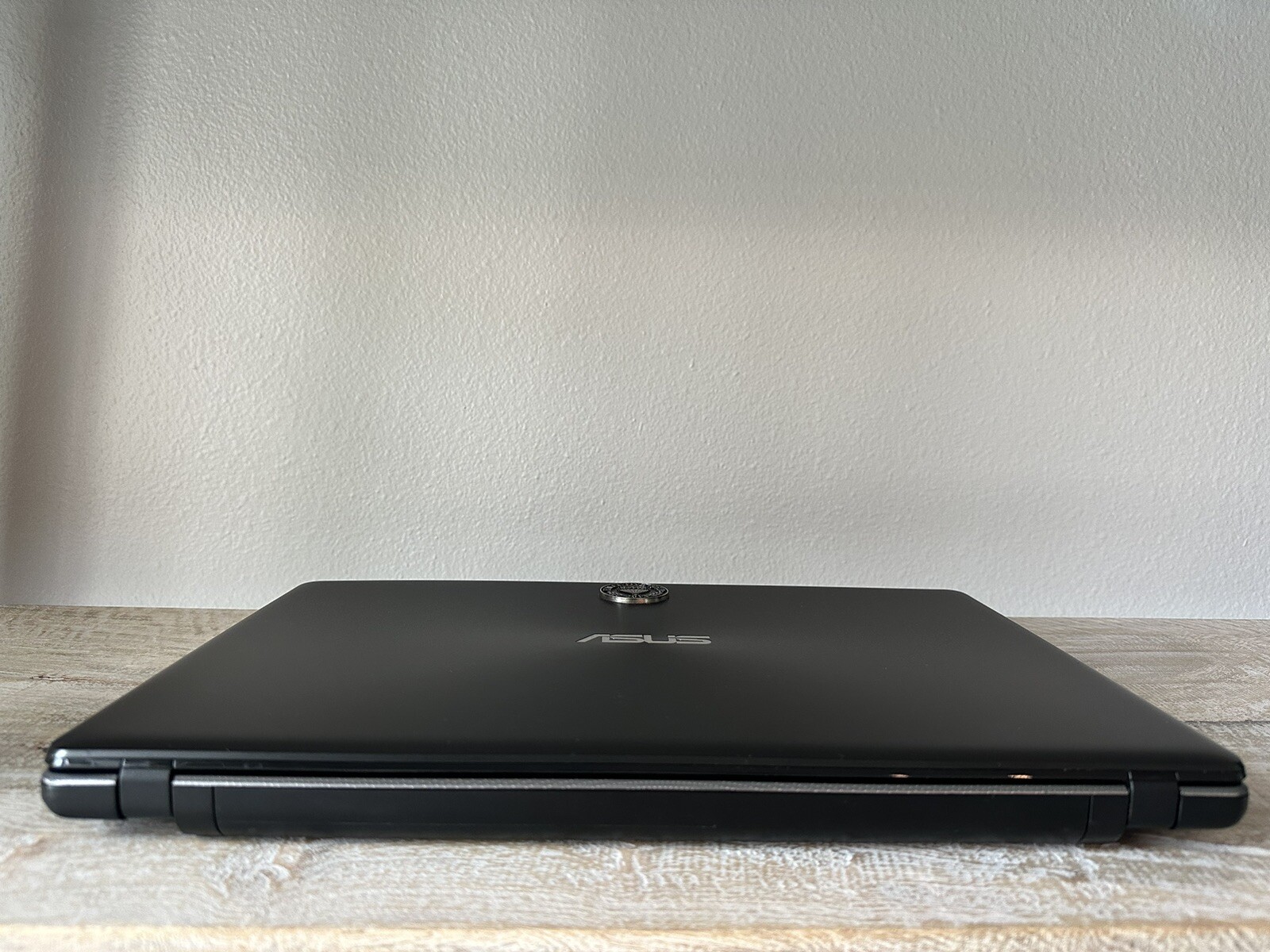 ASUS Laptop R510L, Intel i5 4210U, 240GB SSD, 8GB RAM, HDMI, Win 11 Home