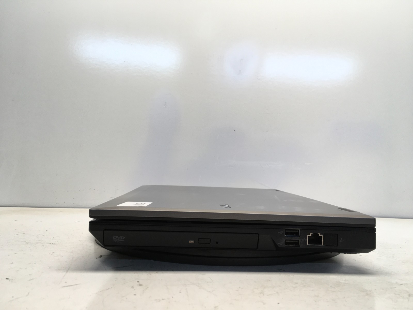 Dell Latitude E5410 Intel i5-M520 2.4GHz 2 GB NO HDD