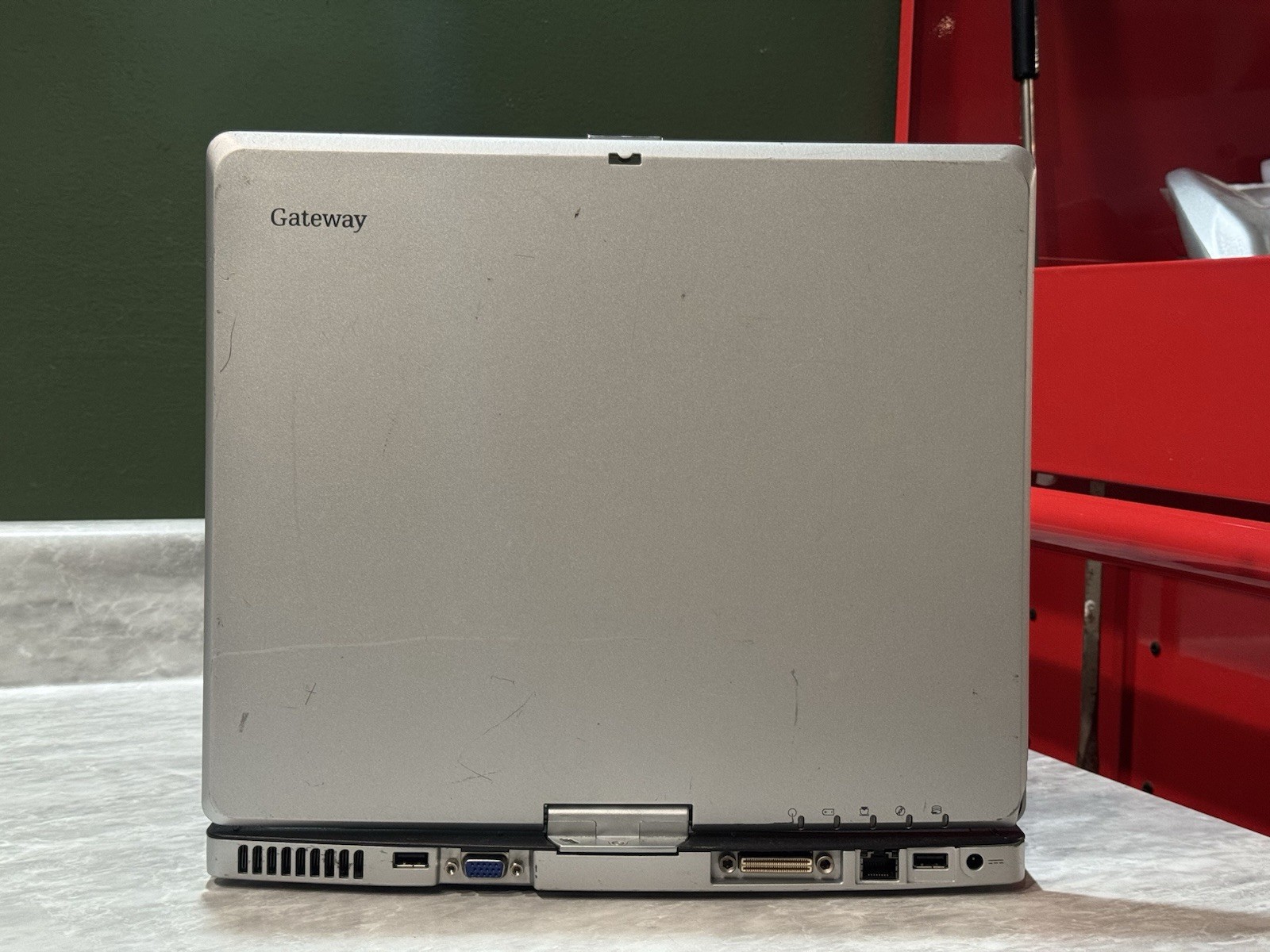 Gateway M275 14″ Laptop/Tablet Intel Pentium M 1.7GHz 1gb RAM 60gb HDD Win XP