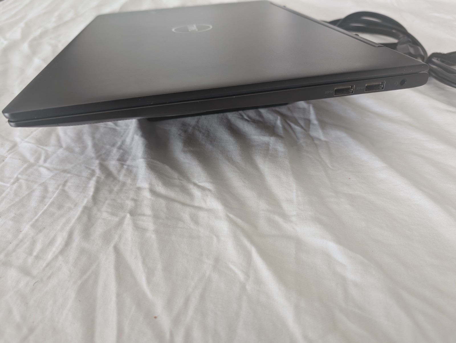 Dell Inspiron 7591 2-in-1 15.6-inch i7-10510U@1.8 4K Touch Stylus 16Gb 512Gb