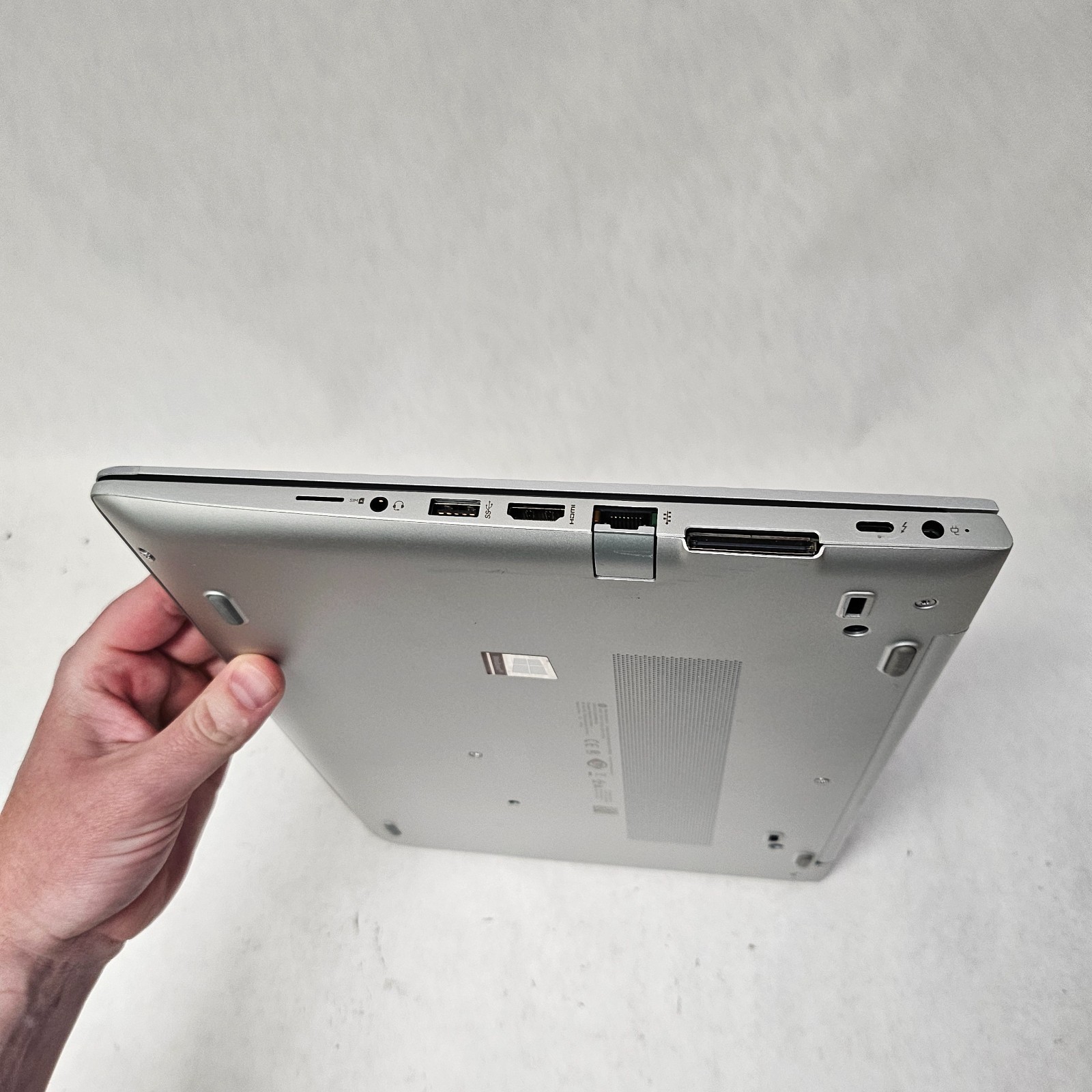 HP EliteBook 840 G6 Intel Core i5-8365U 1.60GHz 16GB RAM 256GB SSD Win 11 Pro