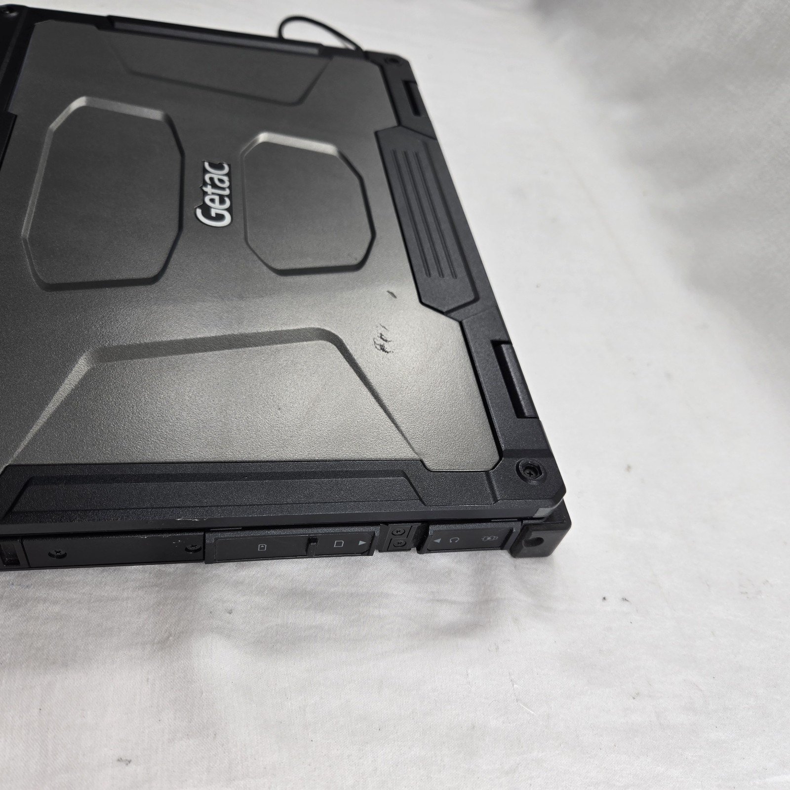 Getac B360 Rugged Laptop i5-10210U 256GB SSD 8GB RAM – 4G LTE – Win11 – Grade B+