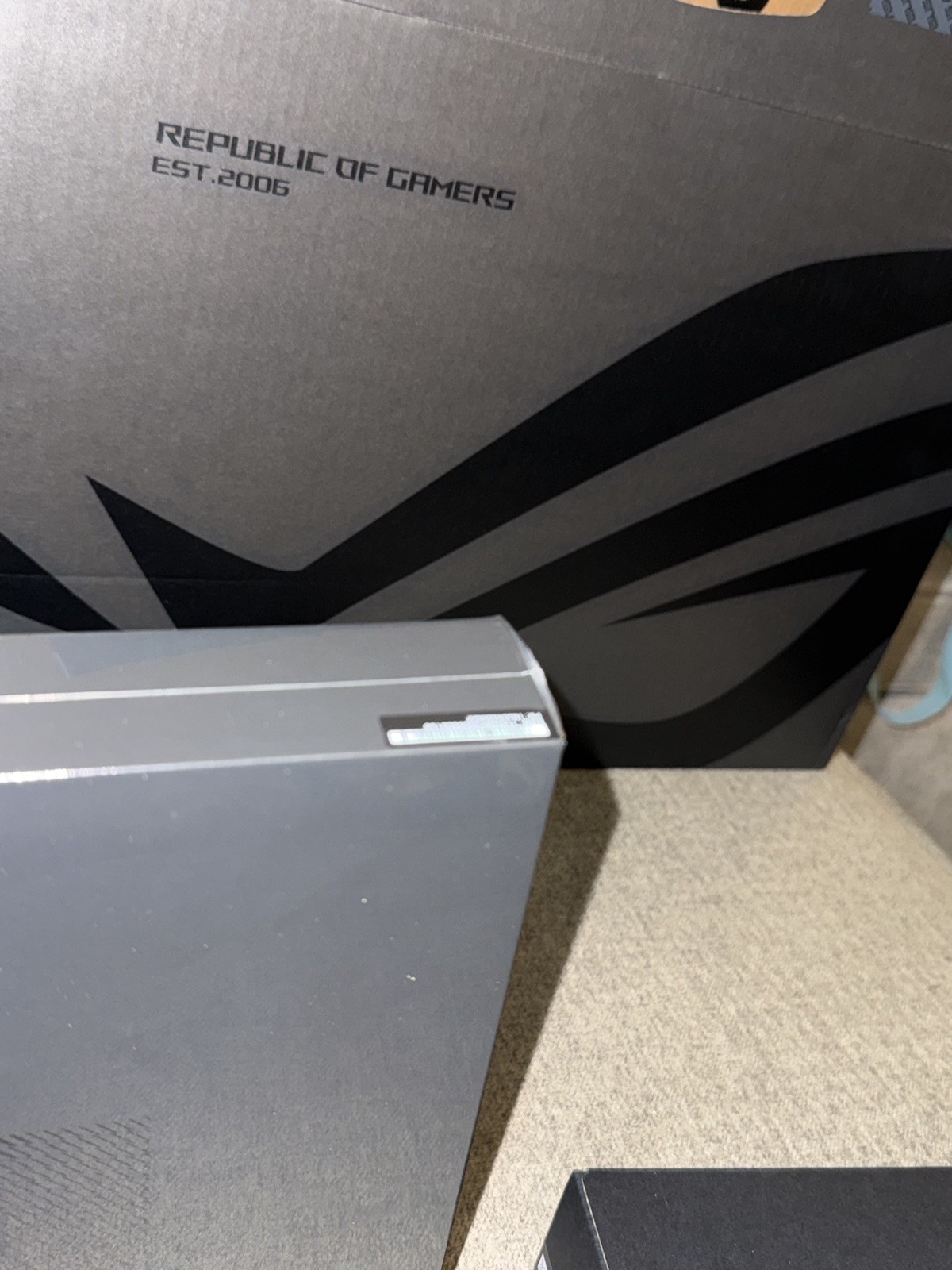 ASUS – ROG Zephyrus G16 16″ OLED 2.5K 240Hz Gaming Laptop – Intel Core Ultra …