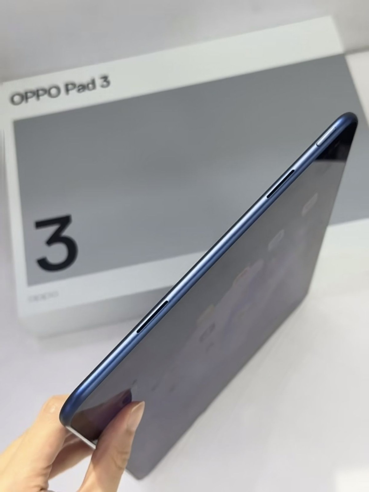 Oppo Pad 3 11.61″ 8MP Mediatek Dimensity 8350 9520mAh Wi-Fi Android 15