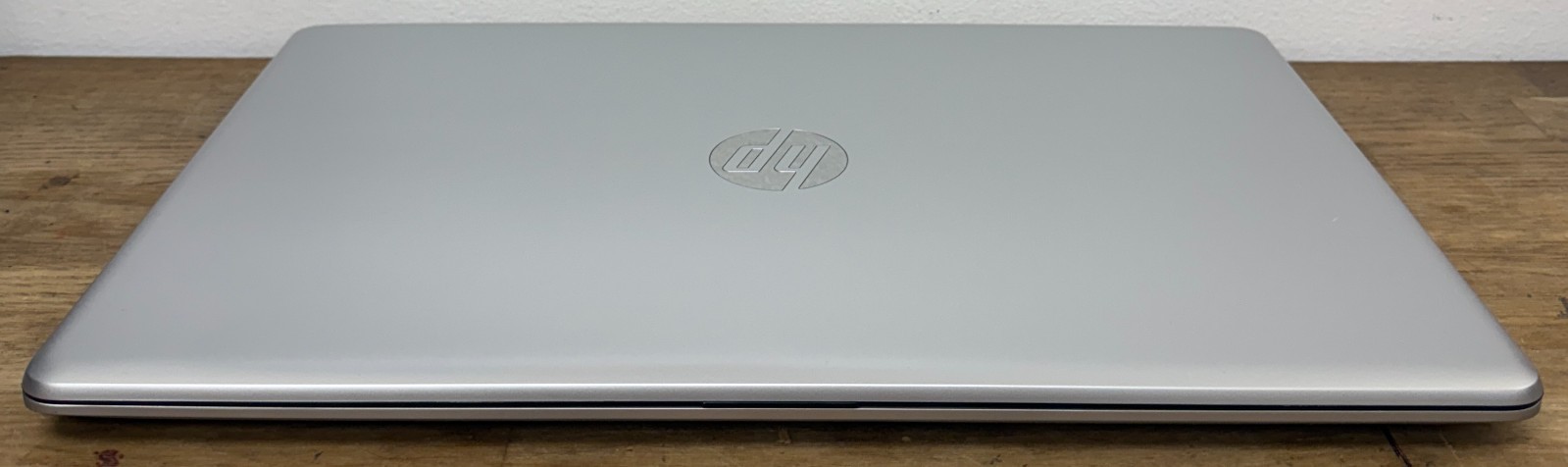 HP Laptop 17-by3065st 1.19 GHz Intel Core i5-1035G1 8GB Ram 120GB SSD Windows 10