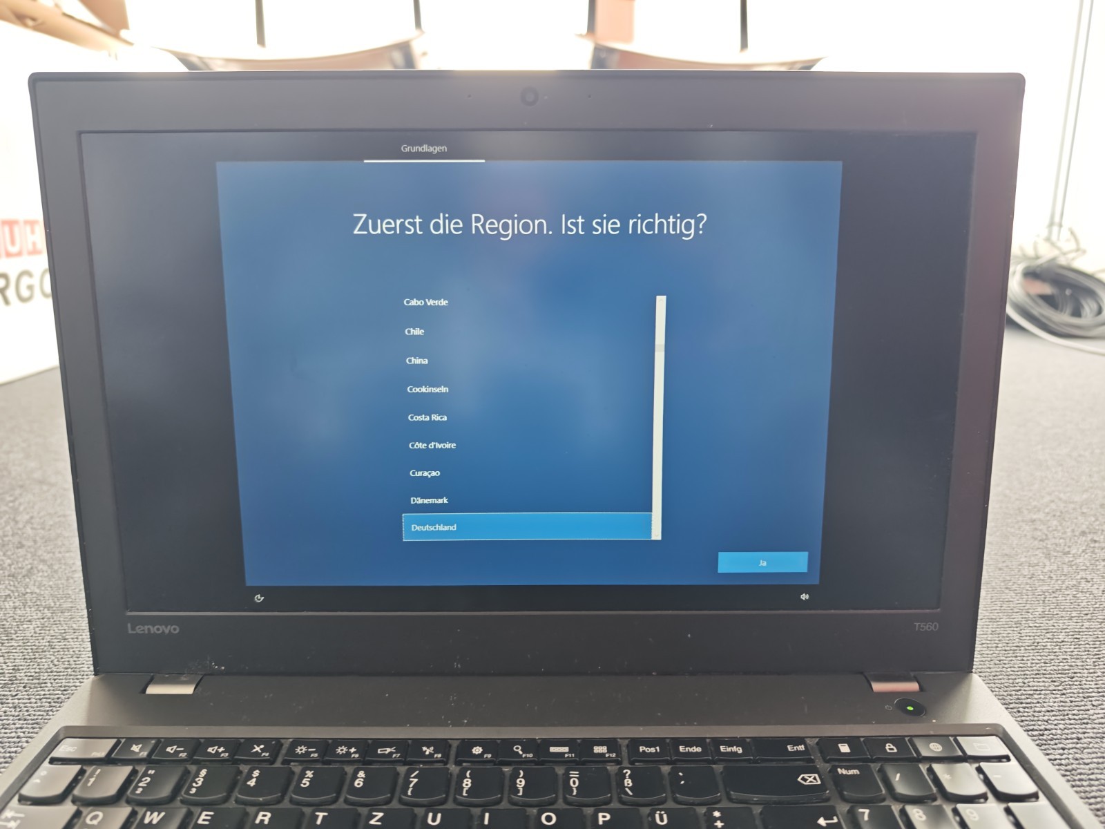 Lenovo ThinkPad T560 15.6 inch (500GB HDD, Intel Core i5 6th Gen., 2.40 GHz, 16 GB
