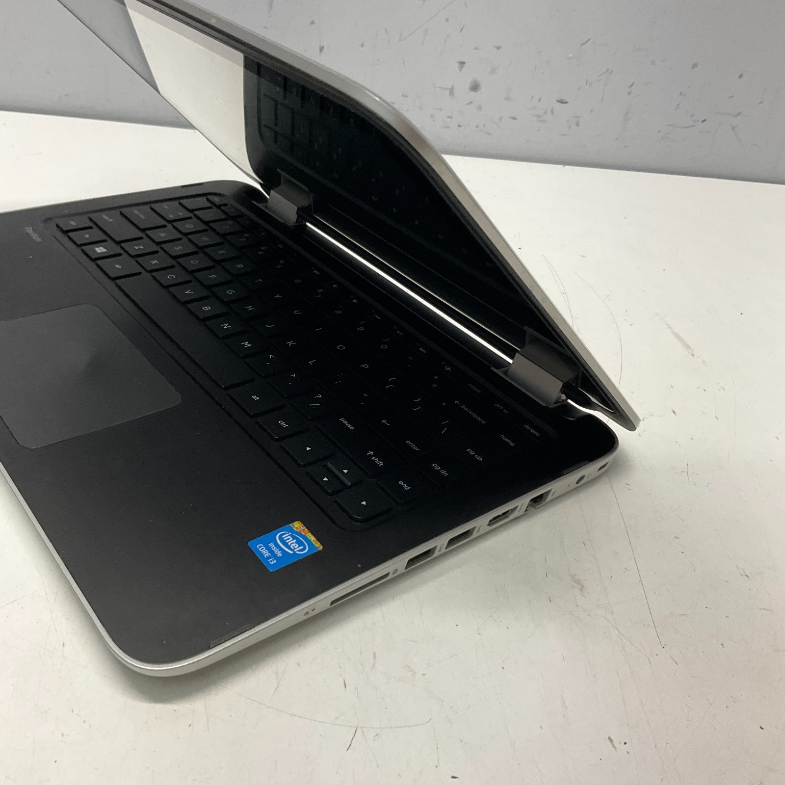 HP Pavilion 13 X360 13-A010DX Laptop Intel Core i3-4030U 4GB 500GB HDD Win 10