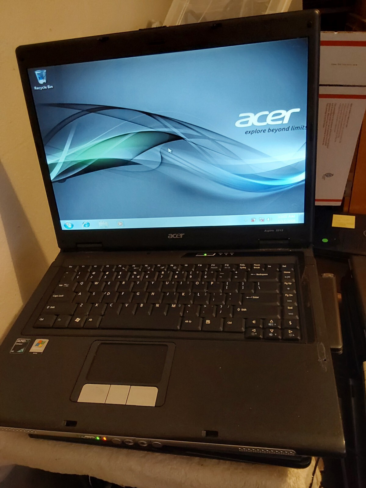 Vintage Acer Aspire 5515 Laptop AMD Athlon 1.60GHz 160GB HDD Windows 7