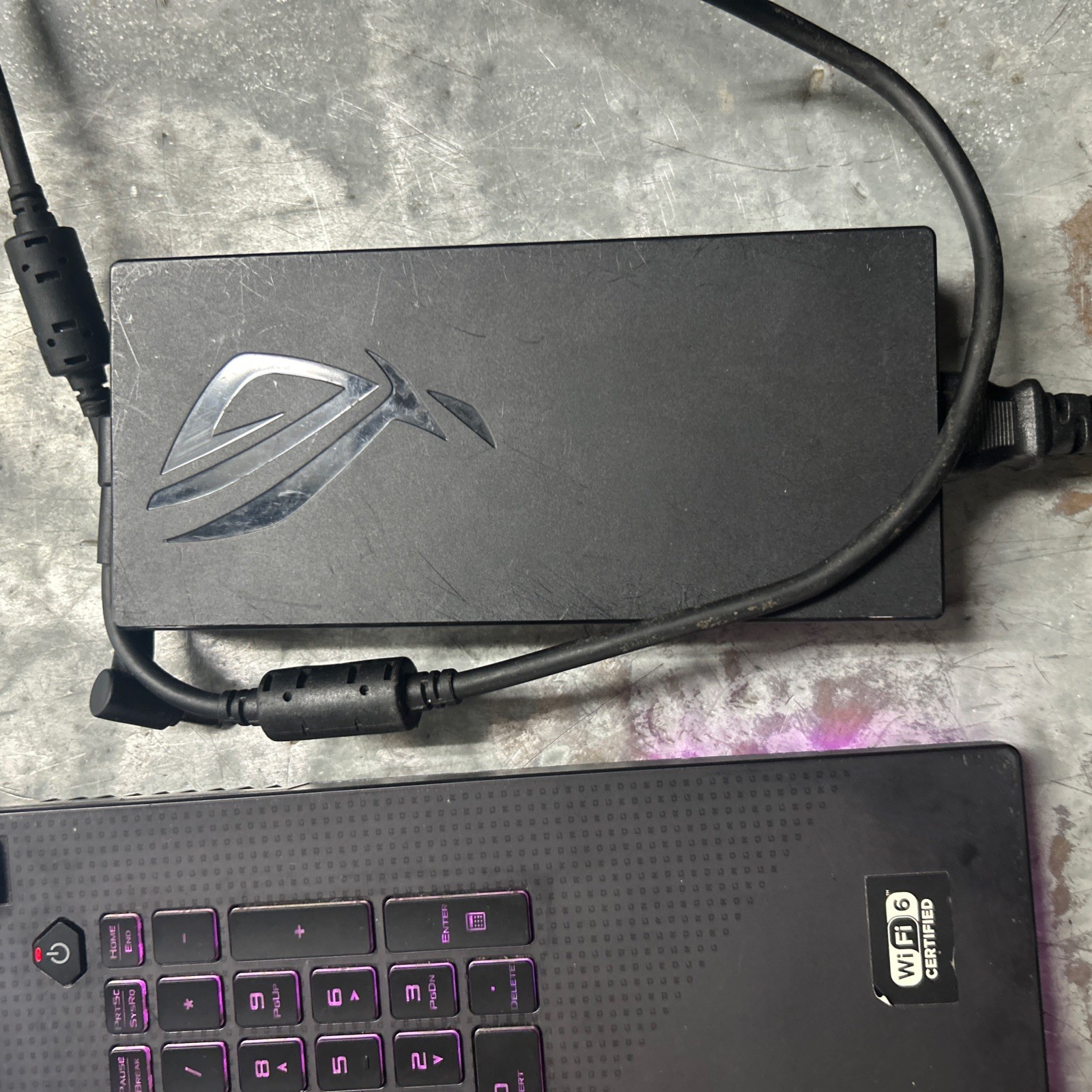 Asus ROG Strix G713 Ryzen 7 5800H 3.2GHz 16GB RAM 512GB GeForce RTX 3050Ti