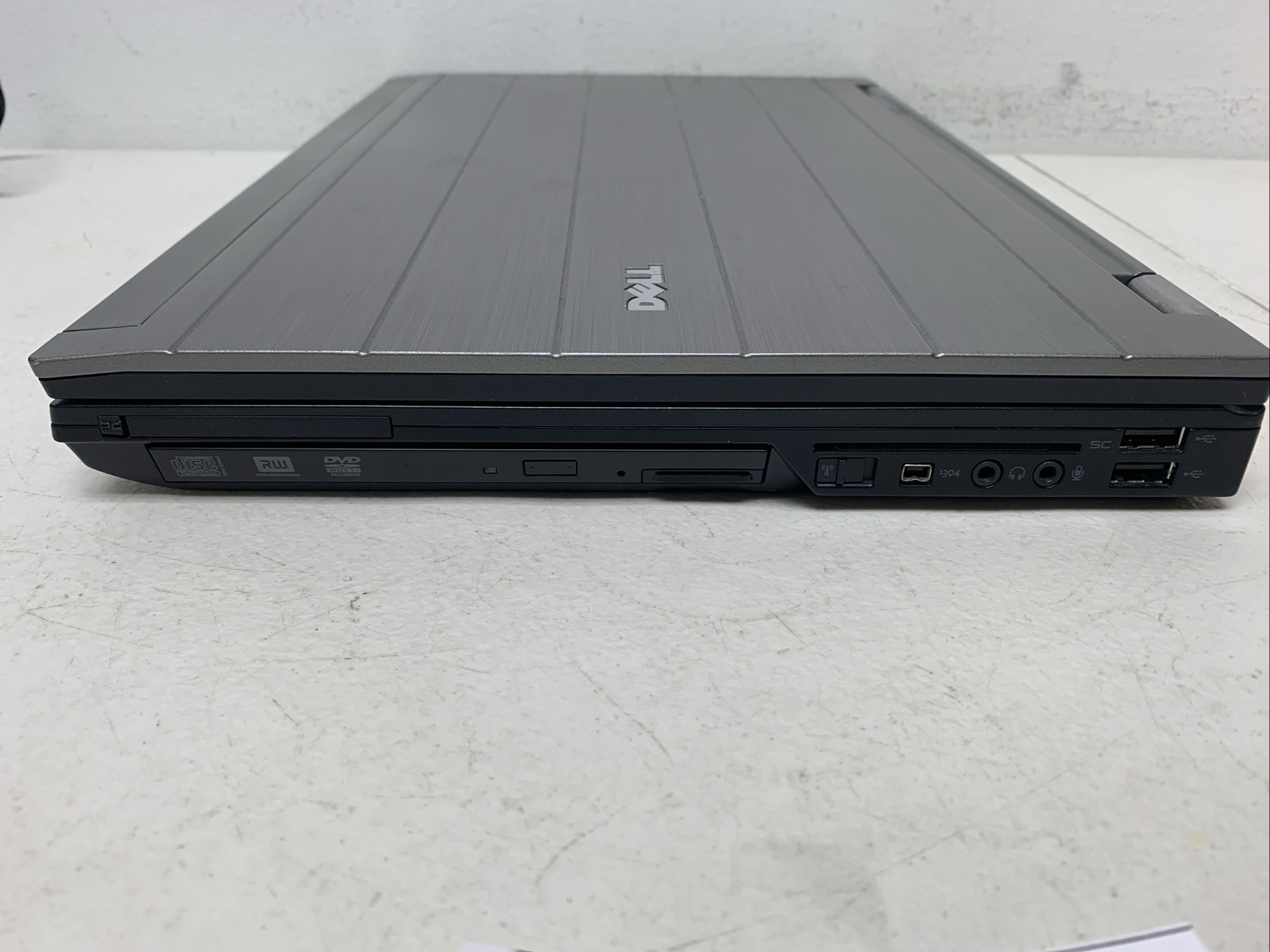 DELL PRECISION M4500 i7-Q740, 8GB RAM,256 GB SSD LINUX MINT