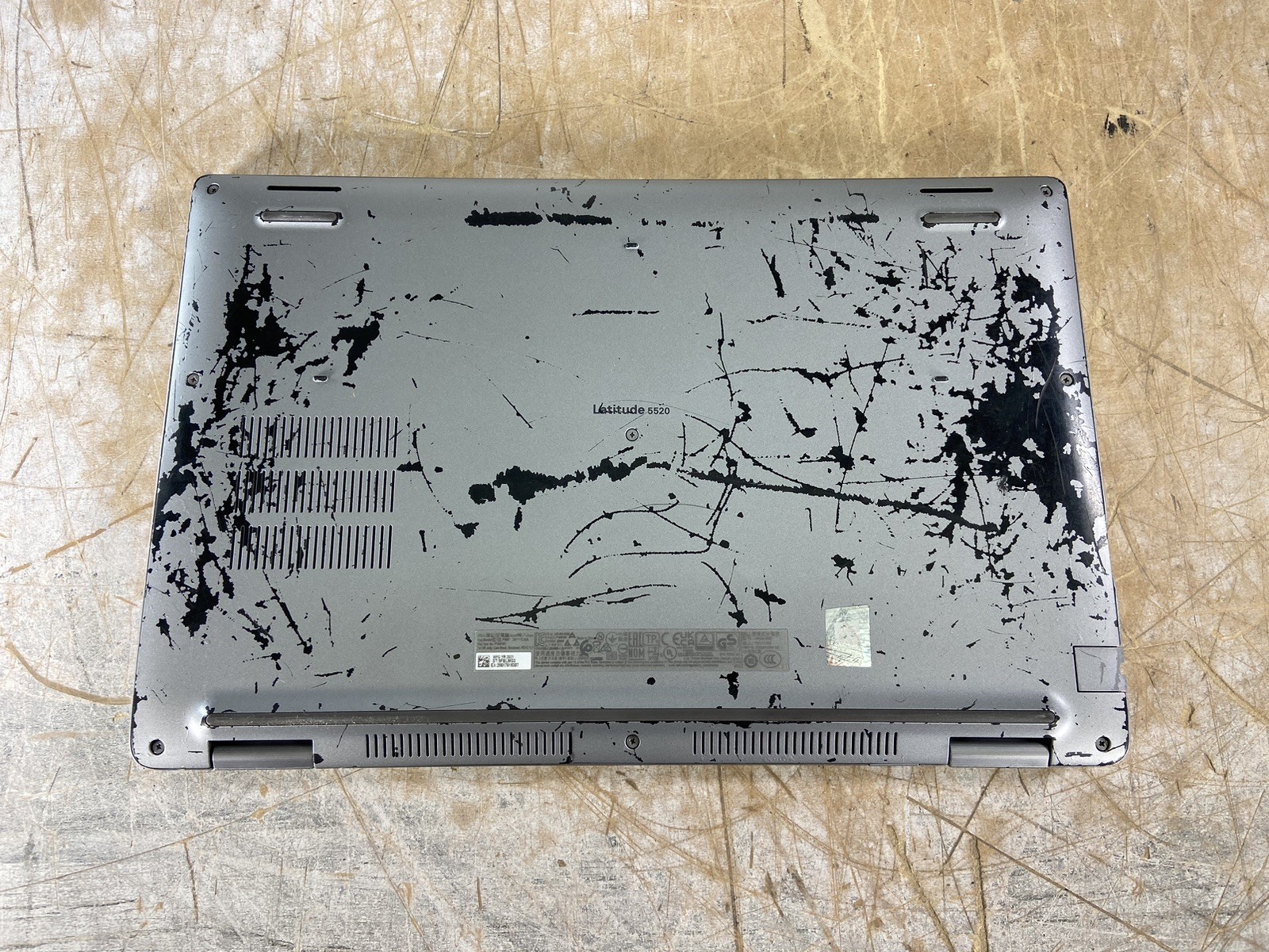 DELL LATITUDE 5520 i5-1145G7 @ 2.60GHz, 8GB RAM, NO HDD/OS – (FOR PARTS)
