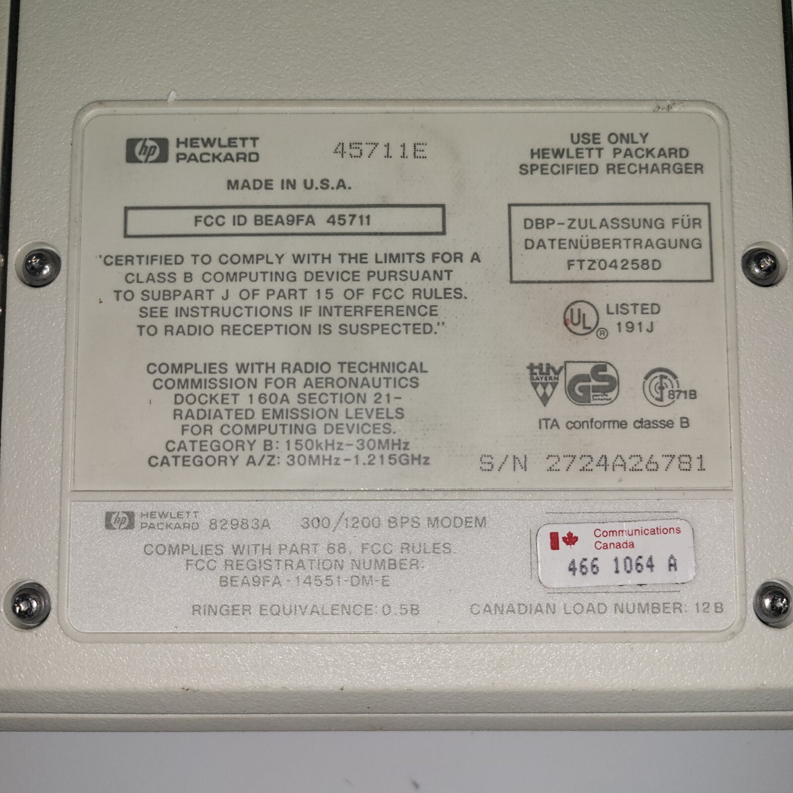Hewlett-Packard 82983A Portabke Plus Modem 1986 Collectable Laptop