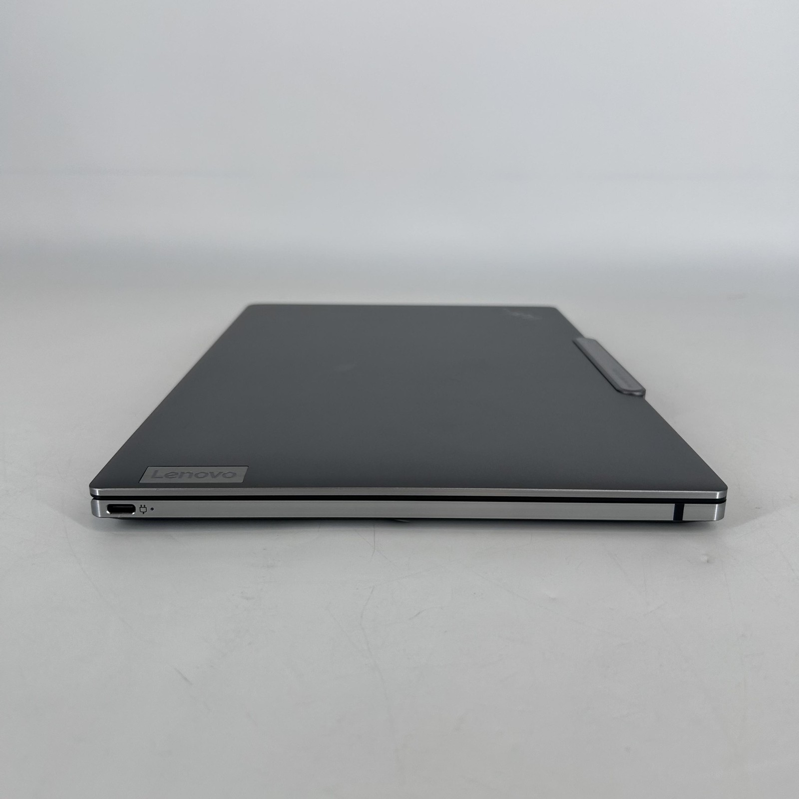 Lenovo ThinkPad Z13 Gen 1 FHD+ TOUCH Ryzen 7 PRO 6850U 16GB 512GB- BAD MIC & CAM