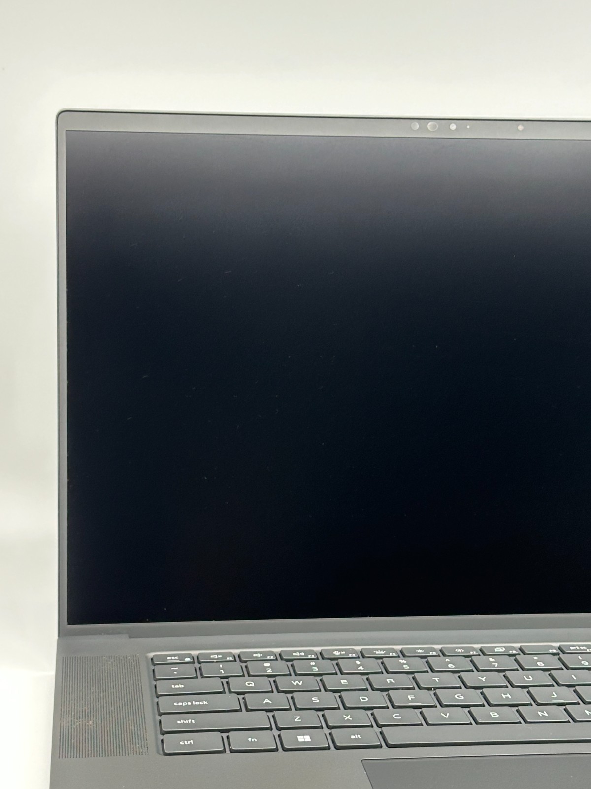 Dell Precision 5690 16 FHD+ 3.8GHz Ultra 7 165H 32GB 1TB SSD RTX 2000 Ada