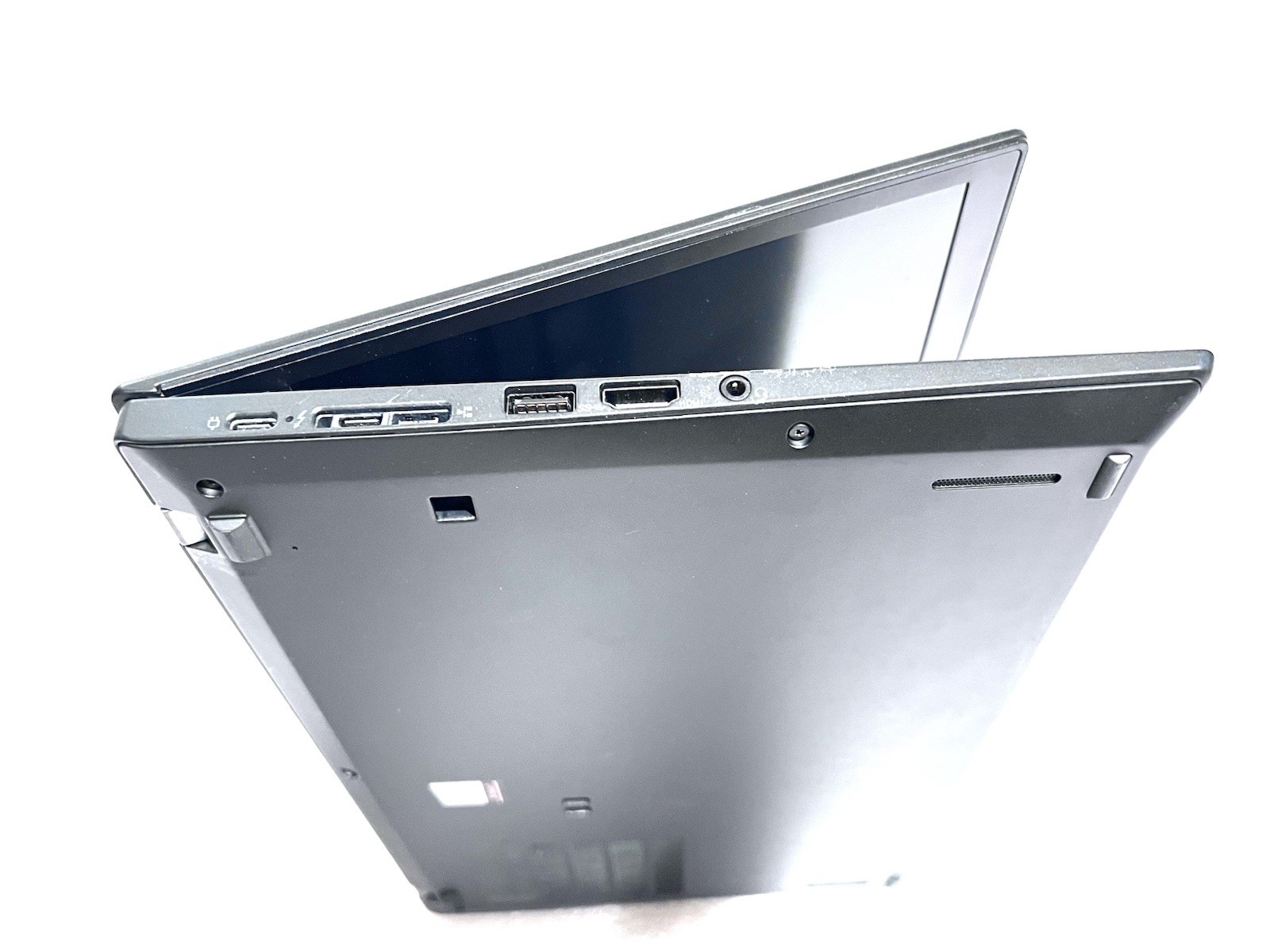 Lenovo ThinkPad X390 i5-8365U 1.60 GHZ 16GB 256 SSD Win 11 Pro