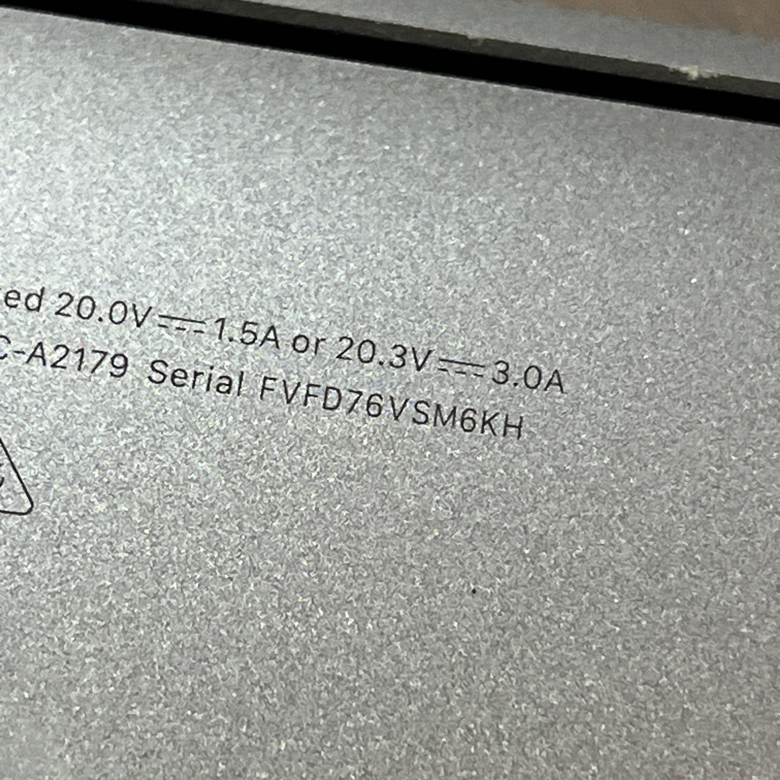 APPLE MACBOOK AIR 13″ SCISSOR, 2020 CORE I3-1000NG4 256SSD