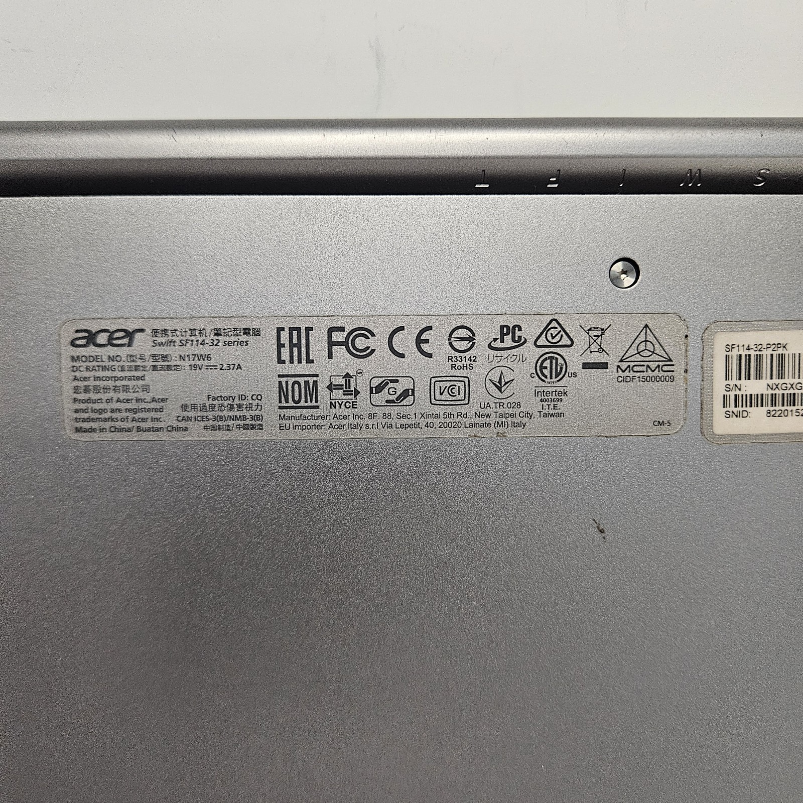 Acer Swift 1 14″ SF114-32 P2PK Intel Pentium Laptop Model # N17W6 – Parts Only