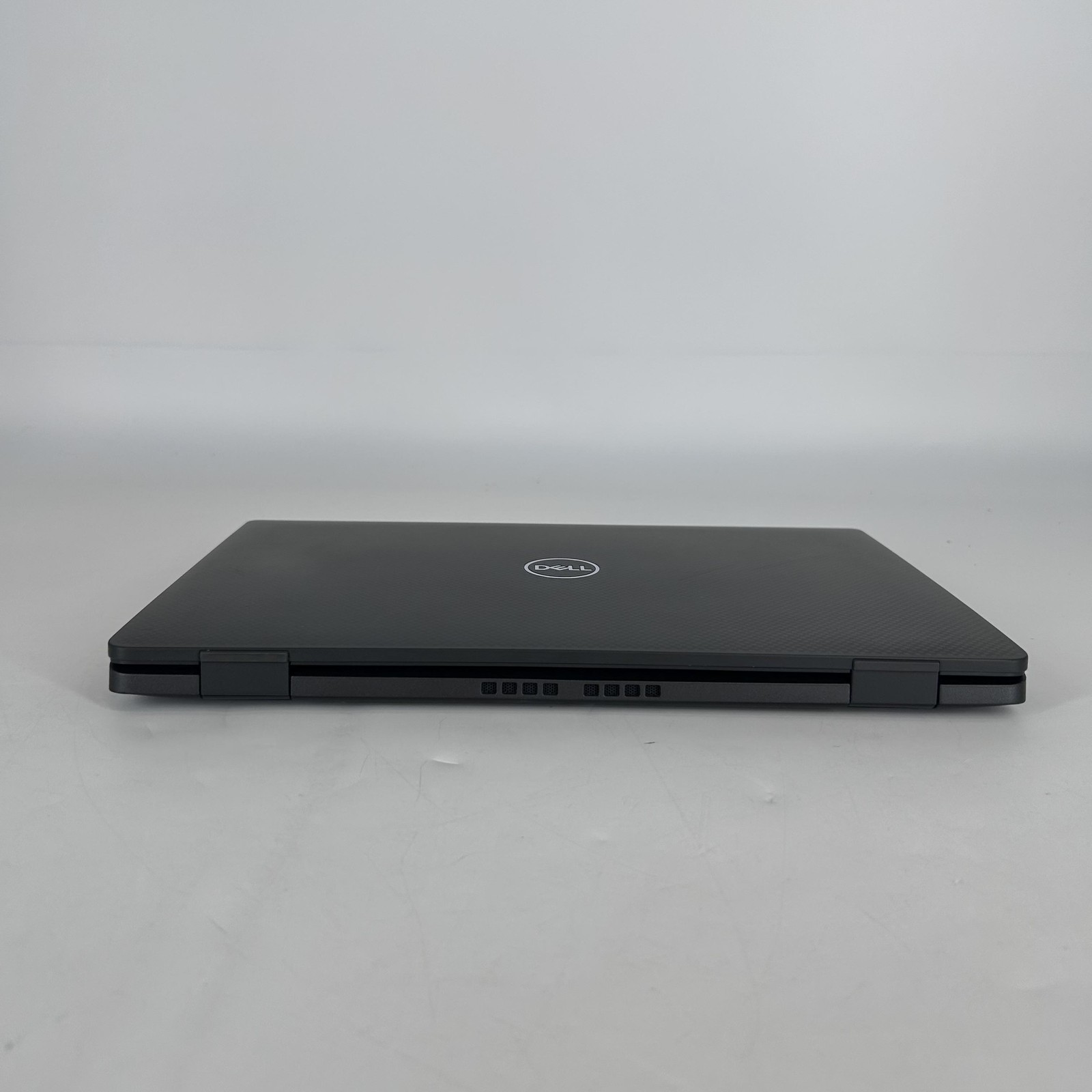Dell Latitude 7330 13.3 Black FHD 1.8 GHz i7-1265U 16GB 512GB SSD Very Good