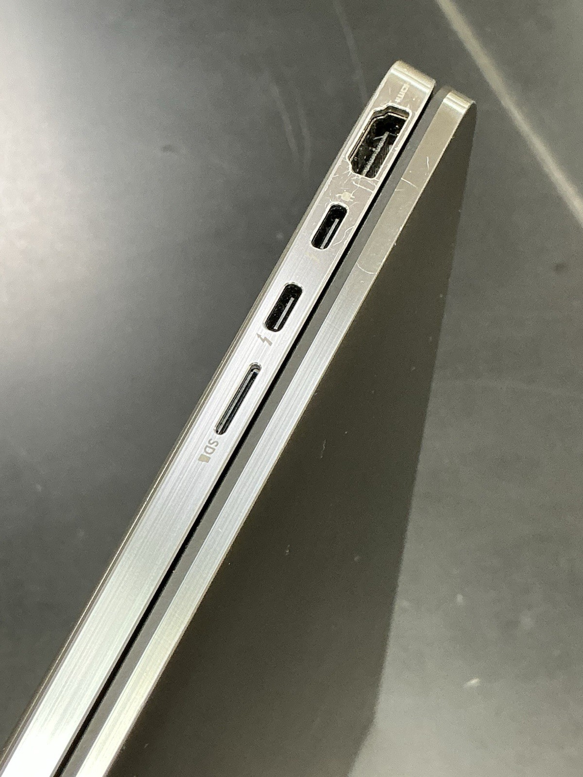Dell Latitude 9520 15″