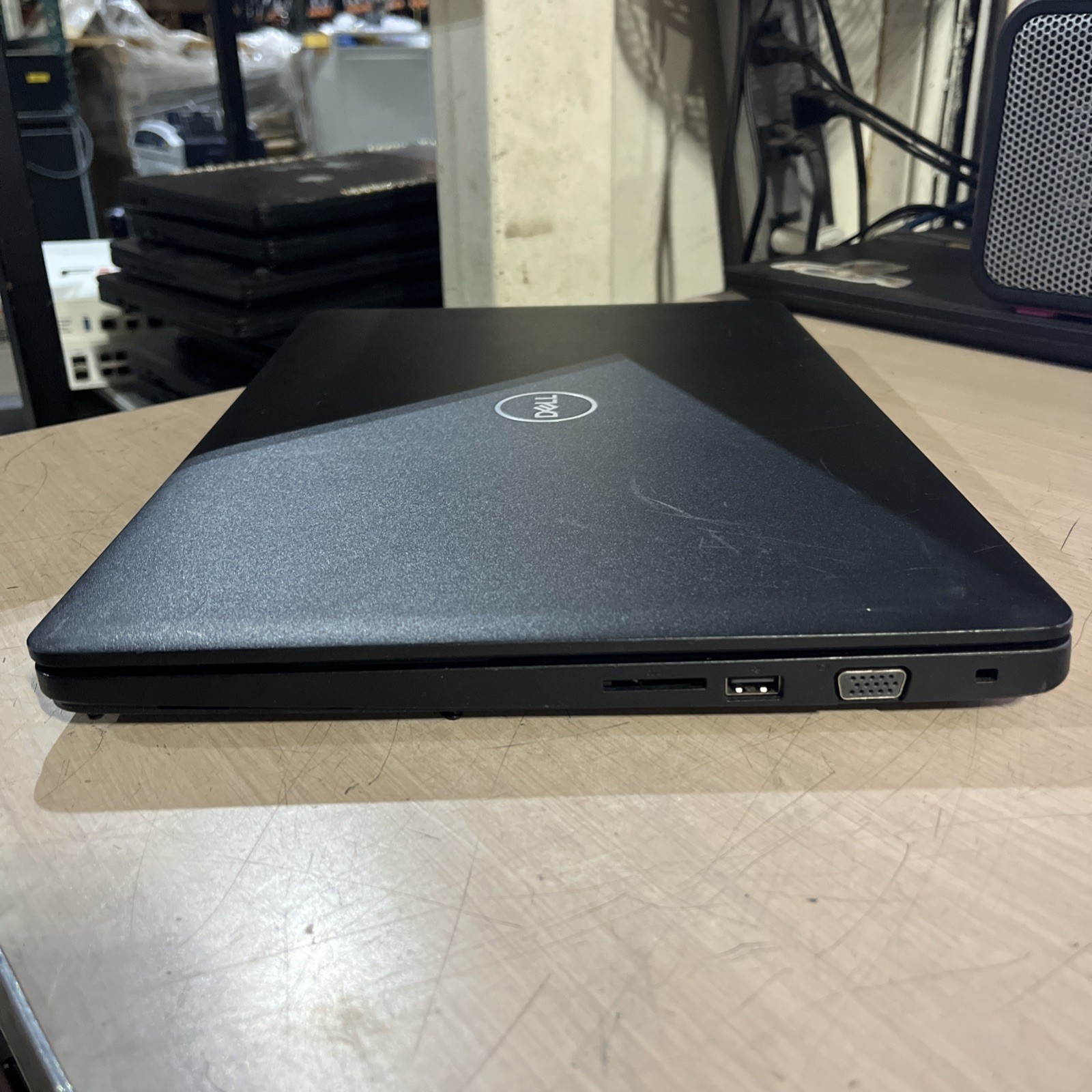 DELL LATITUDE 3580 INTEL CORE I3-6006U 2.00GHZ 4GB RAM NO HD