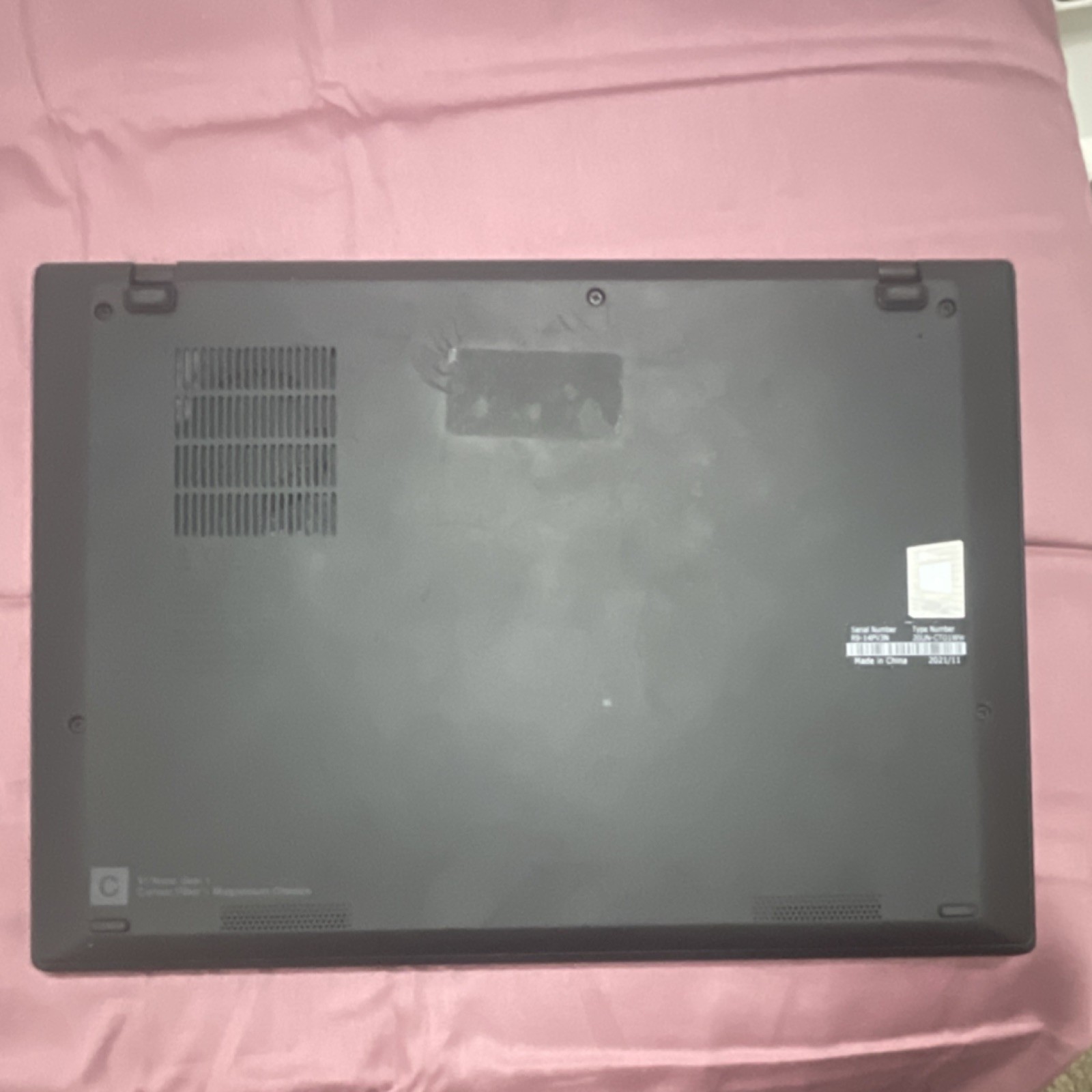 Lenovo ThinkPad X1 Carbon Gen 9 i7-1165G7 16GB 477GB SSD 14″ Windows 11 Pro