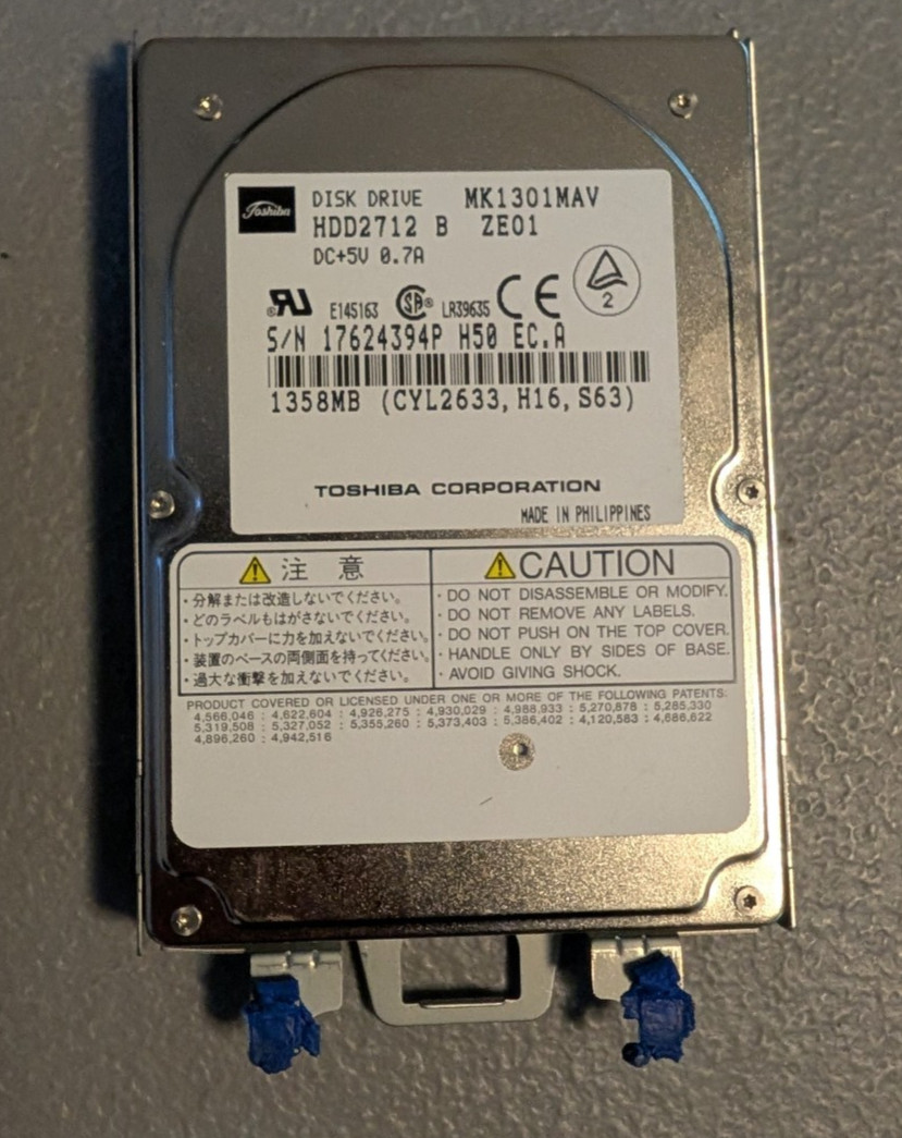Toshiba 430CDT with docking station and extras – for repair
