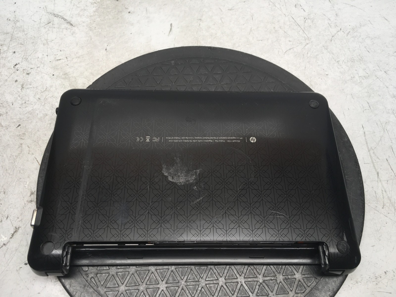 HP Mini 210-1000 Intel Atom N450 1.66GHz 1 GB NO HDD