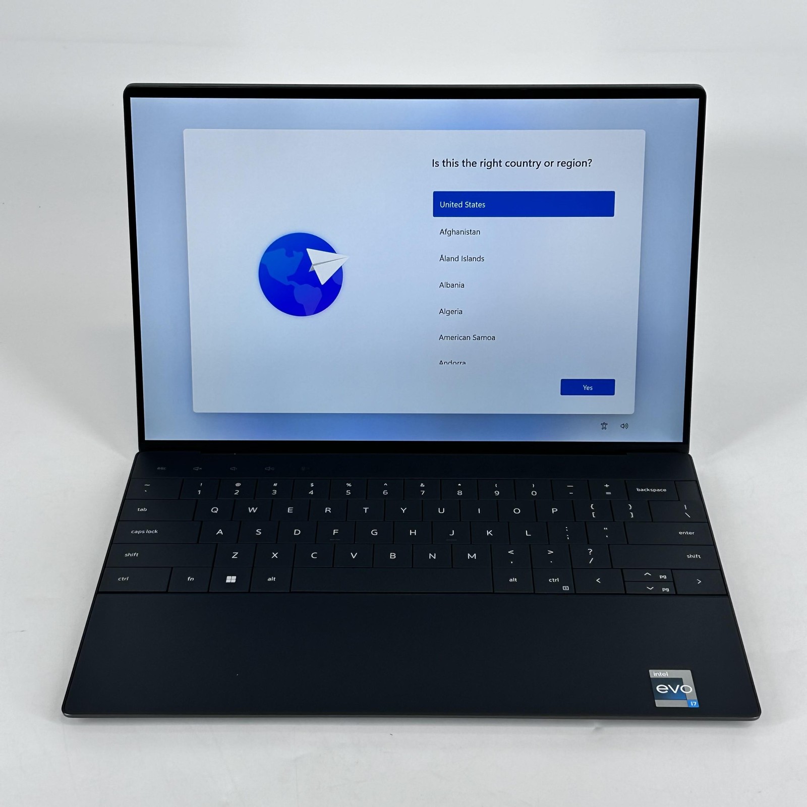 Dell XPS 13 Plus 9320 Gray FHD+ 2.1 GHz i7-1260P 32GB RAM 1TB SSD Excellent