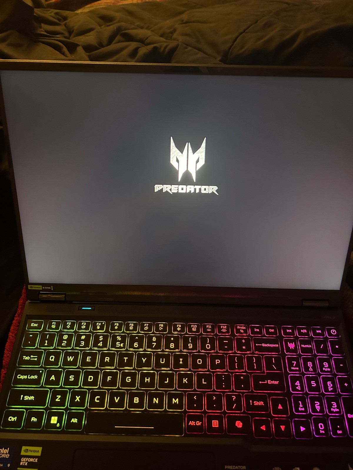 Acer Predator Helios Neo 16 PHN16-71 16″ (512GB SSD, Intel Core i5 13th Gen.,…