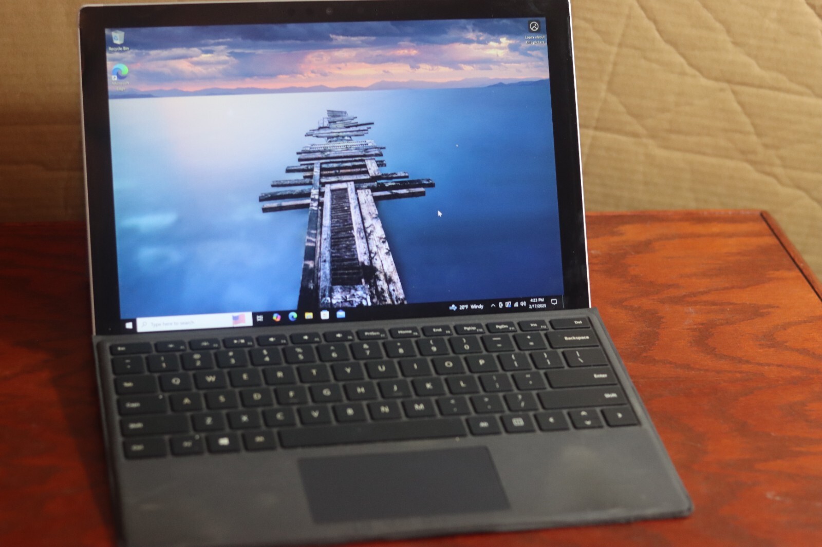 Microsoft Surface Pro 7 12.3″ (128GB SSD, Intel Core i5-1035G4, 1.10GHz, 8GB