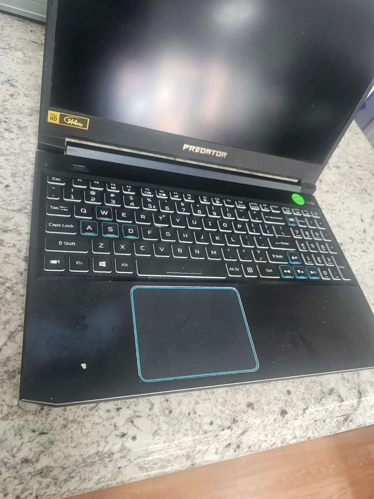 Acer Predator Helios 300 PH315-52-78VL 15.6/i7-9750H GTX 1660Ti Tech Special P&R