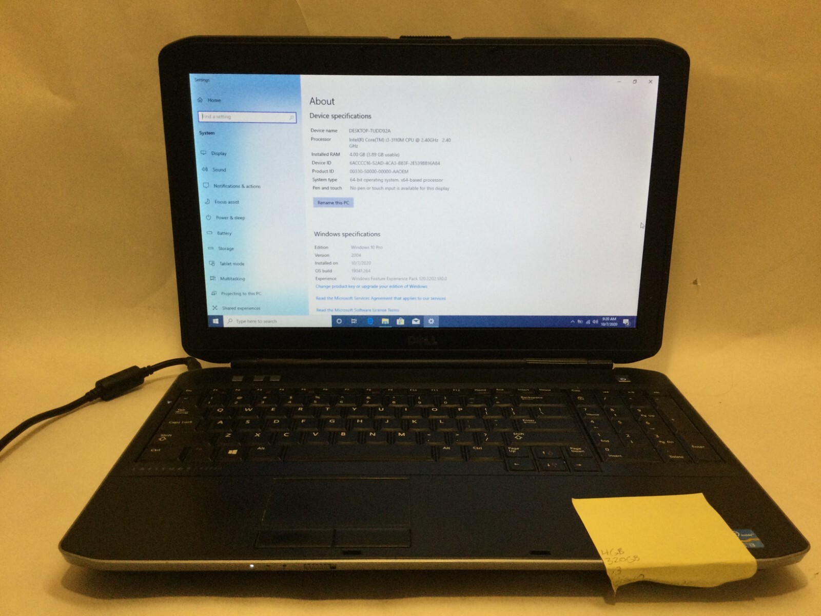 Dell Latitude E5530 / Intel Core i3-3110M / Windows 10 Pro / C-GRADE W/ ADAPTER!