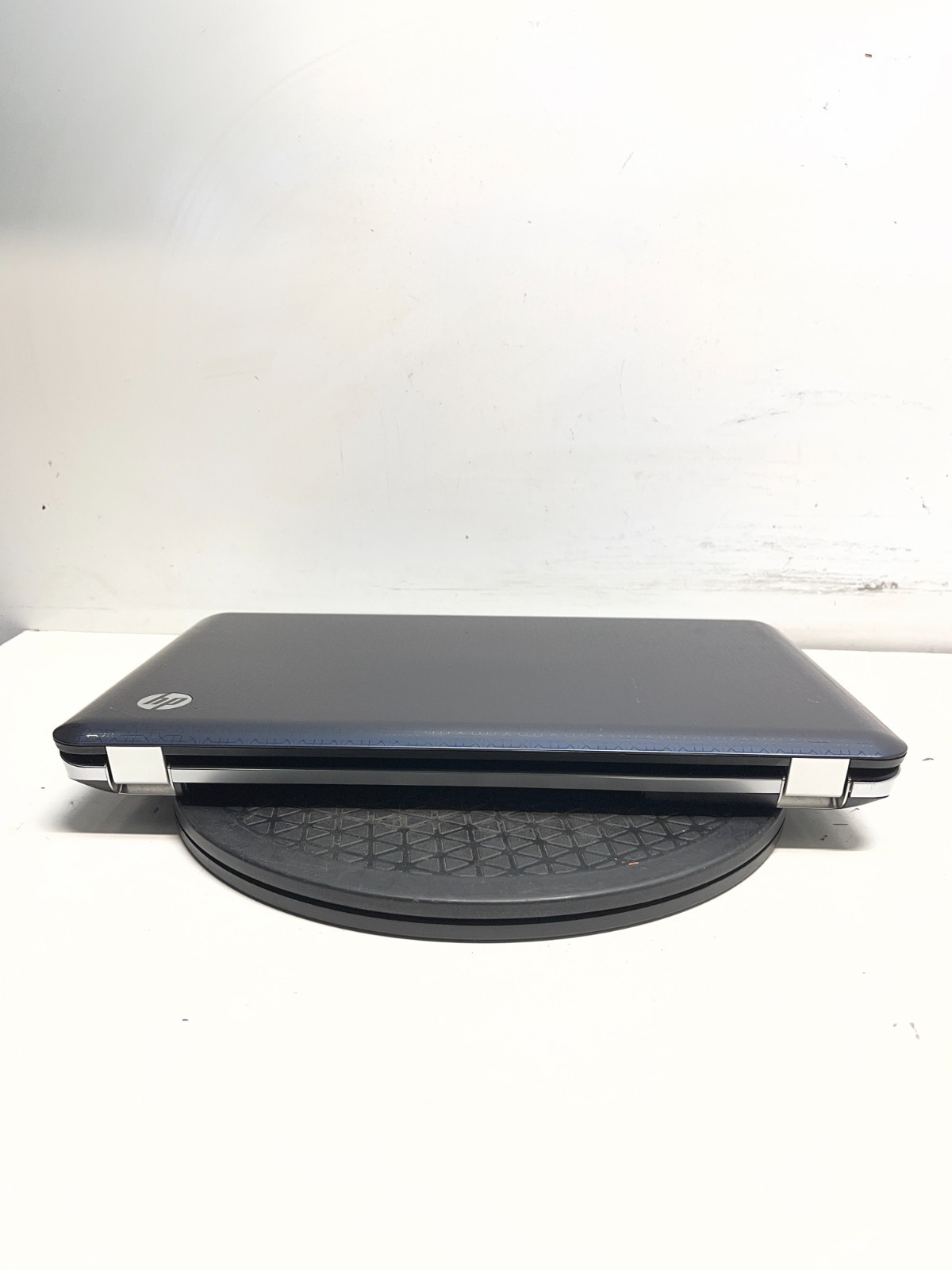 HP Pavilion dv6-3127dx Intel Core i3 M350 2.27GHz 4GB NO HDD