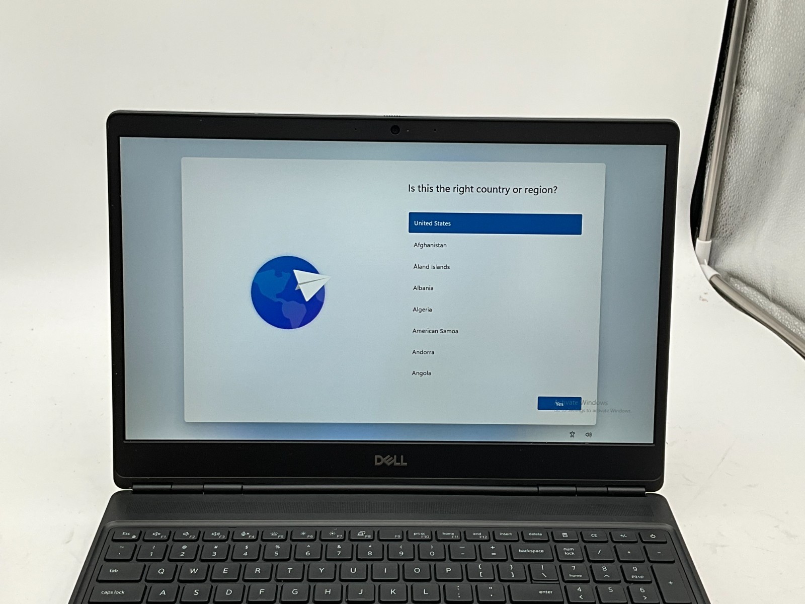 DELL Precision 7560 i7-11850H 2.50g 32GB 1tb T1200 15.6″ WIN11 Laptop HHPG2J3