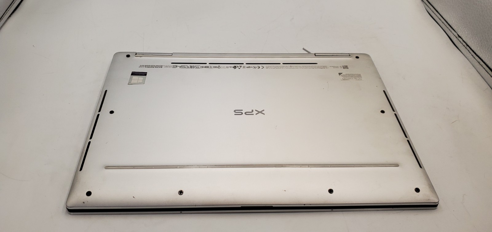 Dell XPS 13 7390 2-in-1 Laptop i7-10th Gen 16GB RAM 256GB SSD BIOS Locked