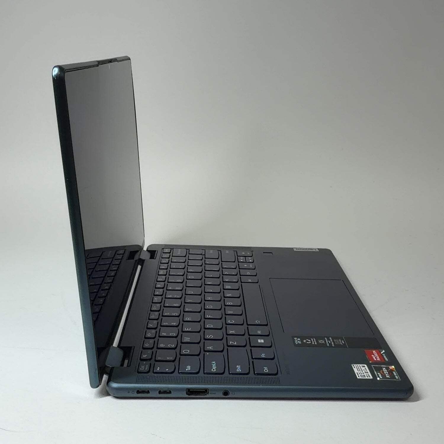 Broken Lenovo Yoga 6 2-in-1 13abr8 13.3″ Ryzen 5 7530U 2.0GHz 8GB RAM Read