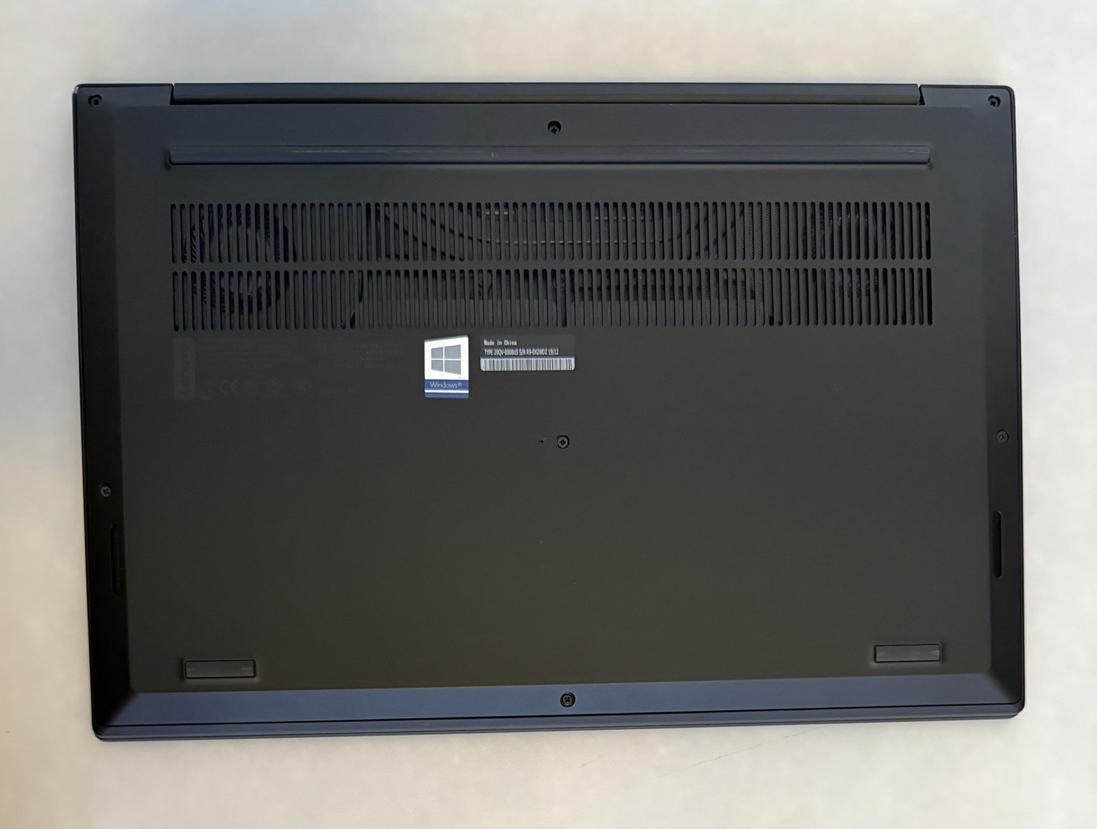 Lenovo X1 Extreme Gen 2 i7-9850H 32GB 512GB GTX 1650 Win 11 + Thunderbolt Dock