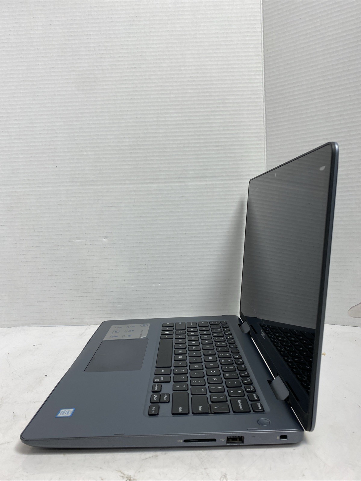 Dell Inspiron 5481 – 14″ – i3-8145U – 8GB RAM – 256GB SSD – Read Description
