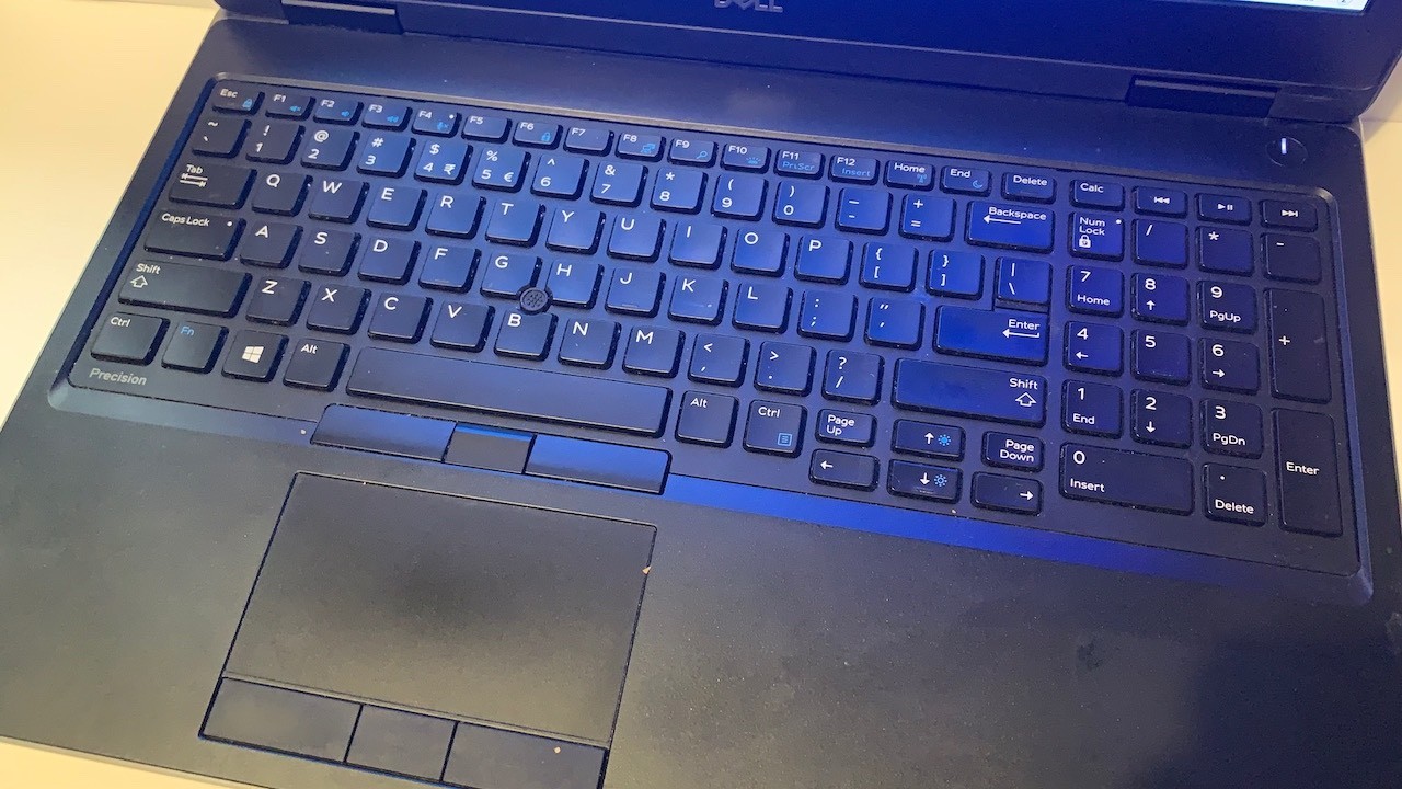 Dell Precision 7530 Mobile Workstation Xeon 64GB/1TB Quadro P3200 4GB