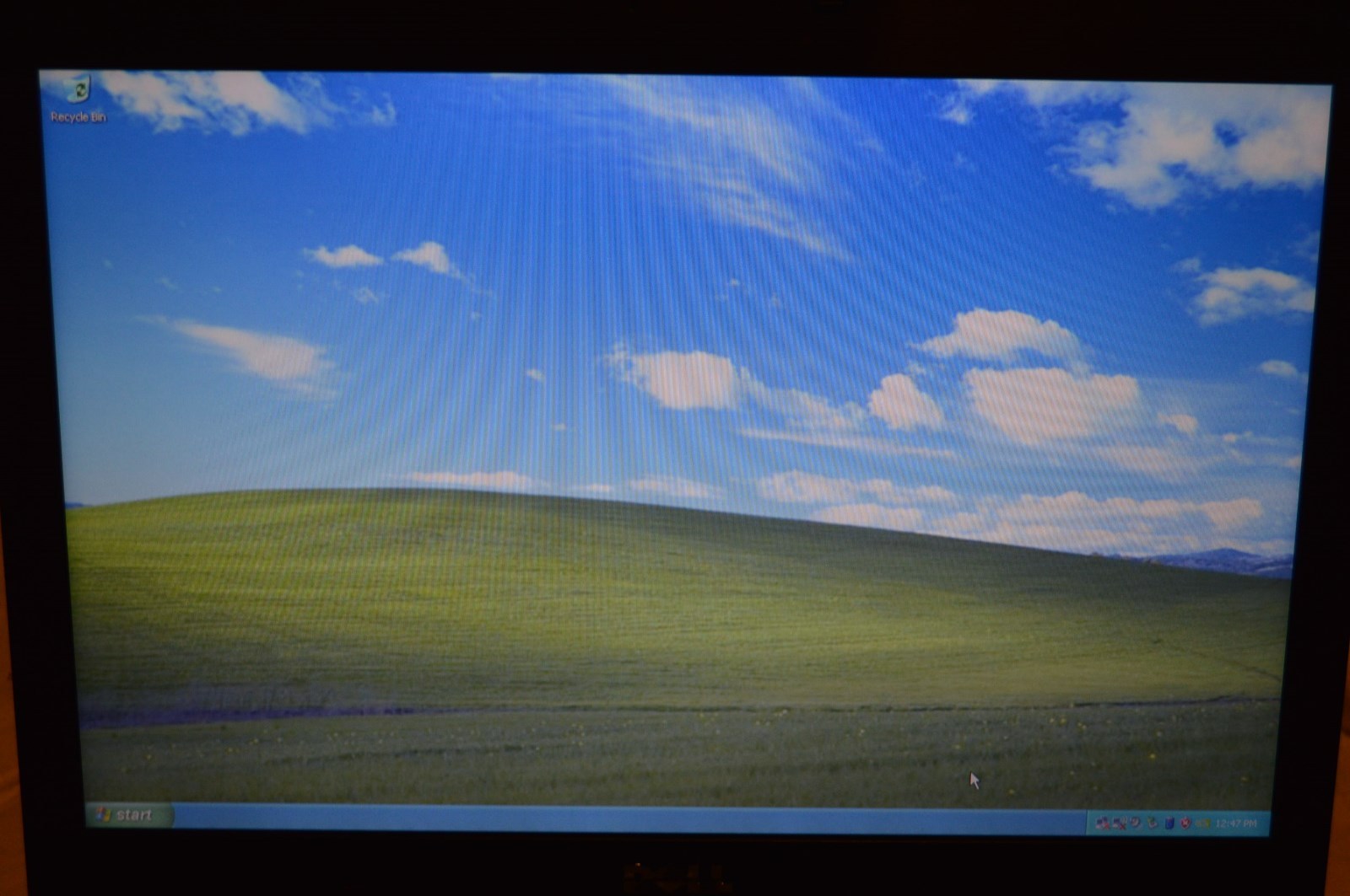 Dell Latitude E6400 Intel Core 2 2.4GHz 3GB 100GB SSD WiFi Windows XP Pro WiFi