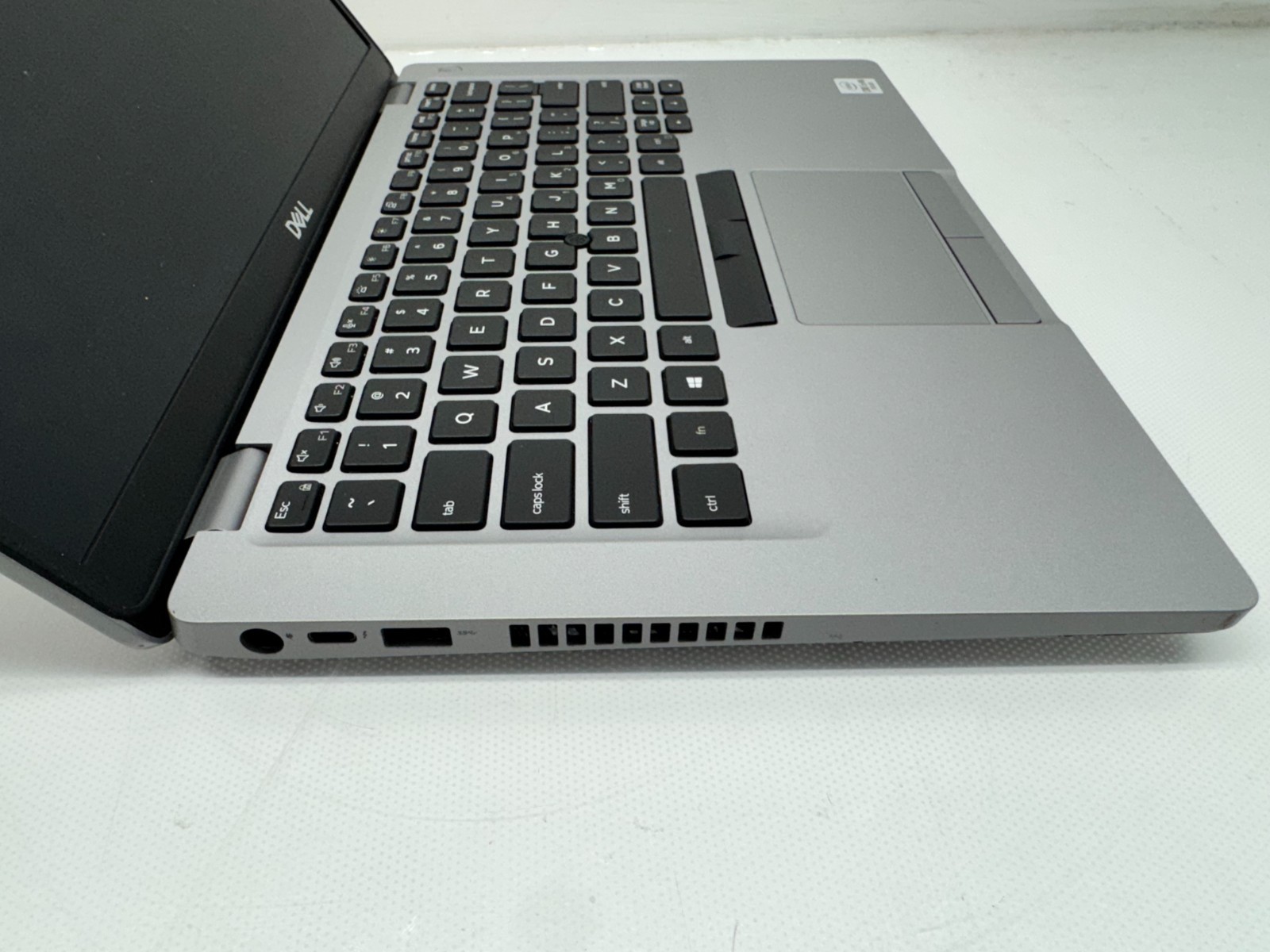 Dell Latitude 5410 14″ LT i7-10610U@1.80GHz 16GB 256 SSD Win 11 w/AC