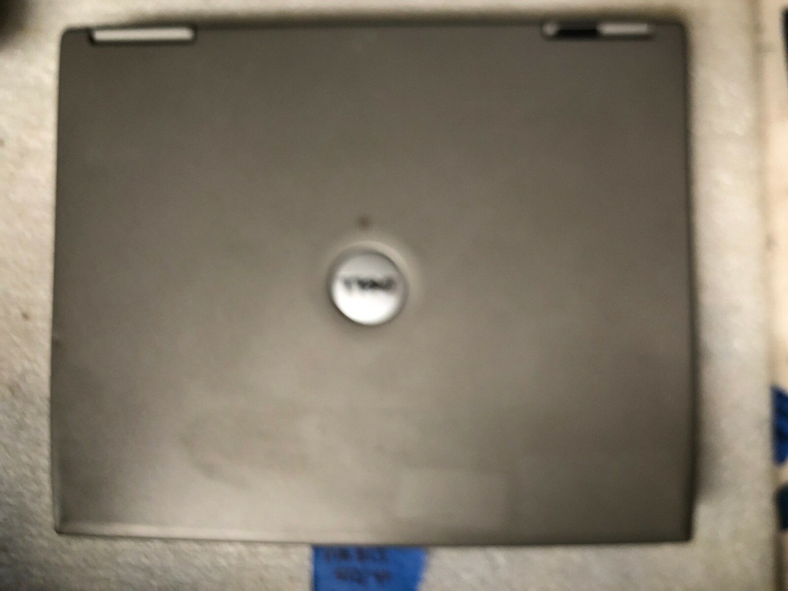 DELL LATITUDE D600 Laptop Pentium M, 1.5 GHz, 512 MB RAM 40GB 15″