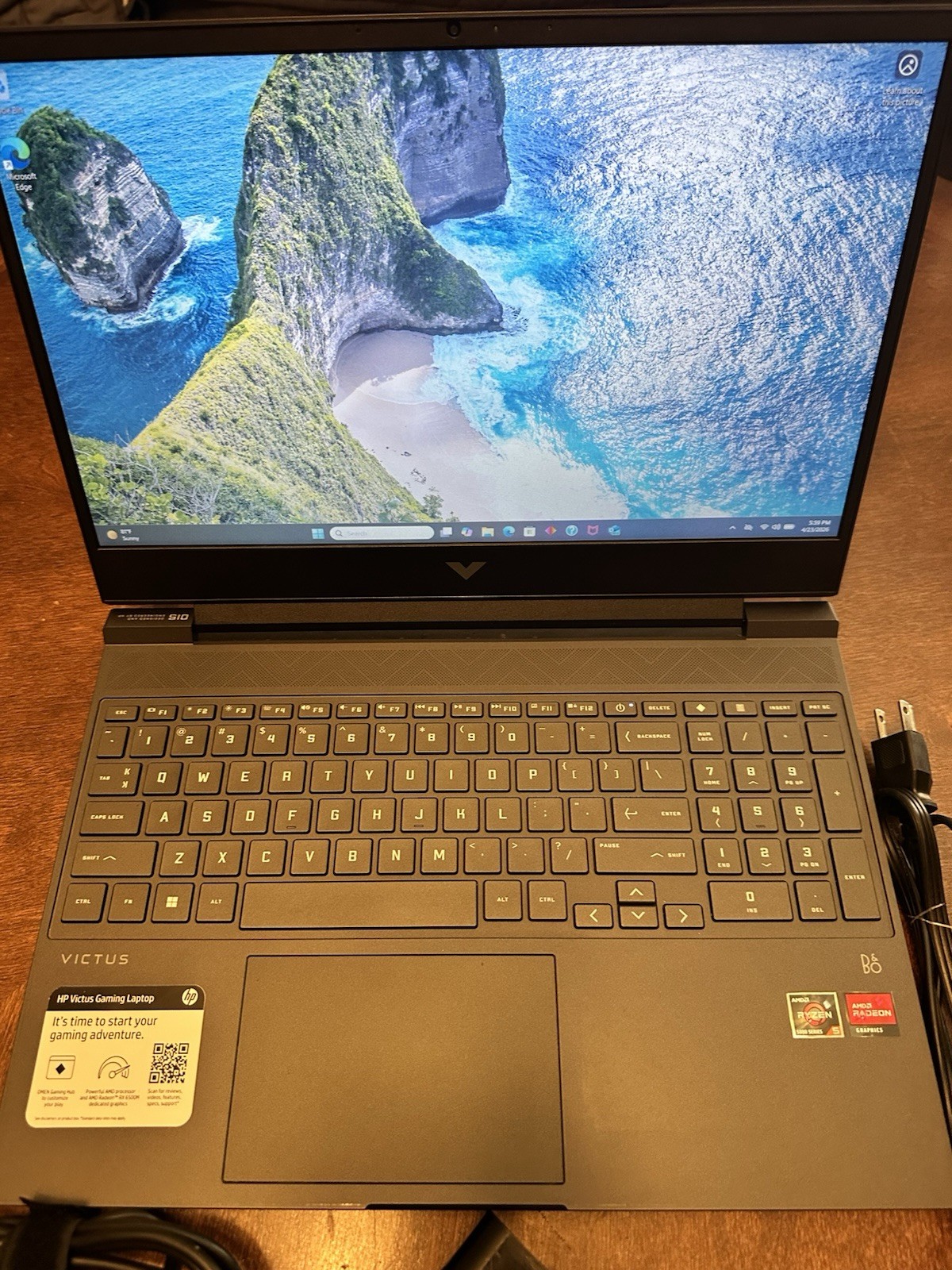 HP Victus 15 Ryzen 5 5600 H Process 8GB 512GB AMD Radeon RX 6500 M Graphics