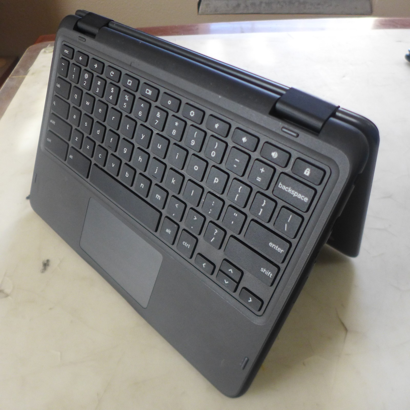 Dell Chromebook 3100 2 IN 1 11.6″, Intel Celeron,4GB, 6GB, ChromeOS TOUCH SCREEN
