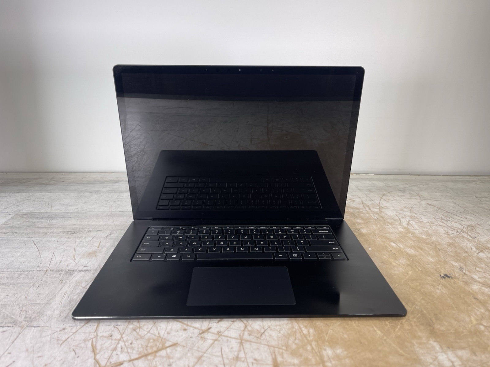 MICROSOFT SURFACE LAPTOP 3 1872 i5-1035G7 @ 1.2GHZ, 8GB RAM, NO HDD/OS – (PARTS)