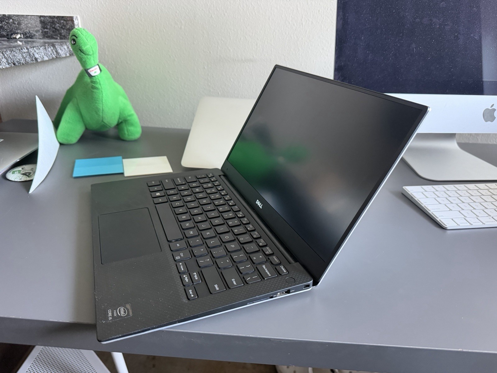 Dell XPS 13 9343 Laptop 13.3″ Intel Core I5-5200U 2.20GHz, 8GB RAM – Non Touch