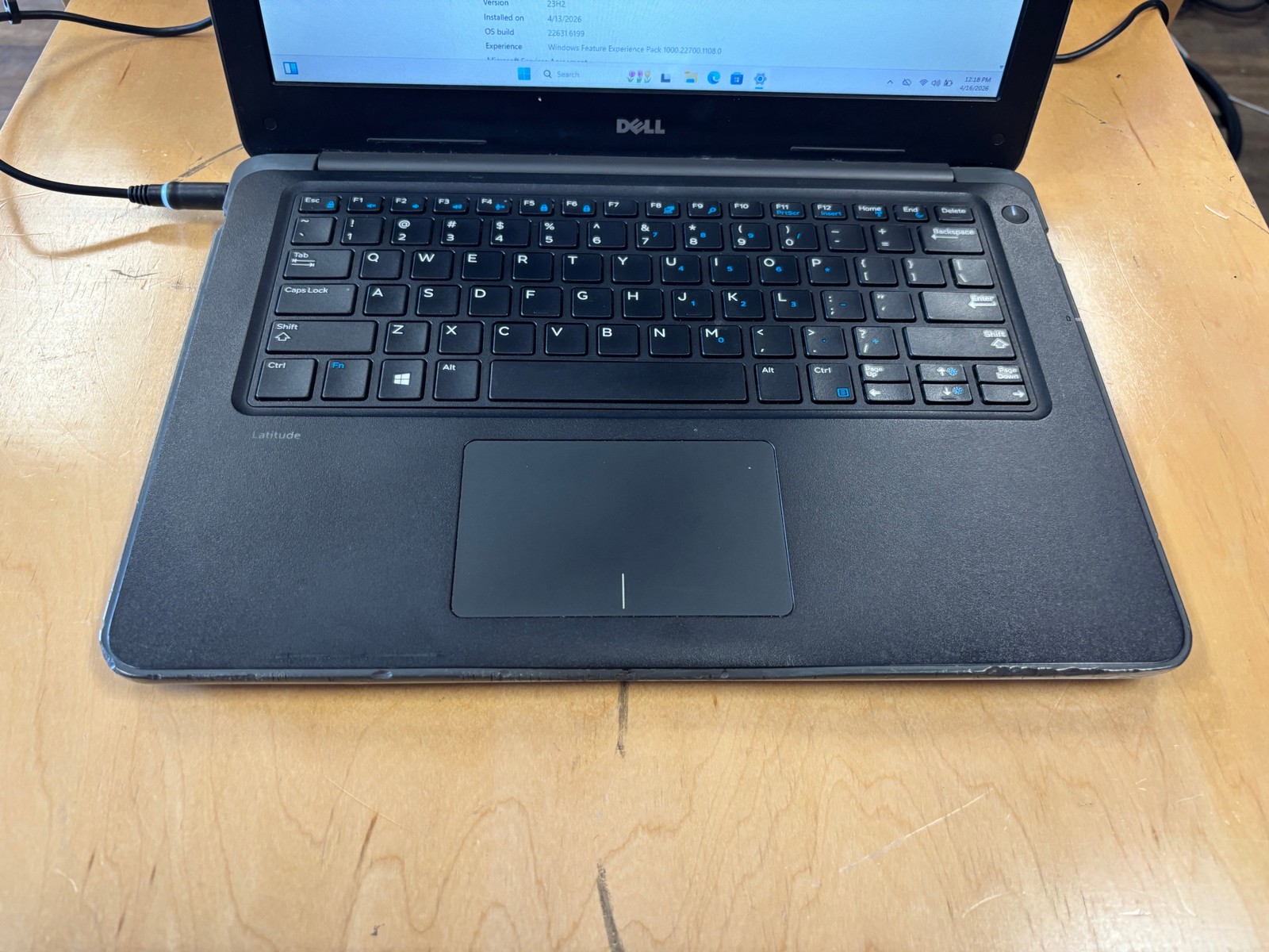 Dell Latitude 3380